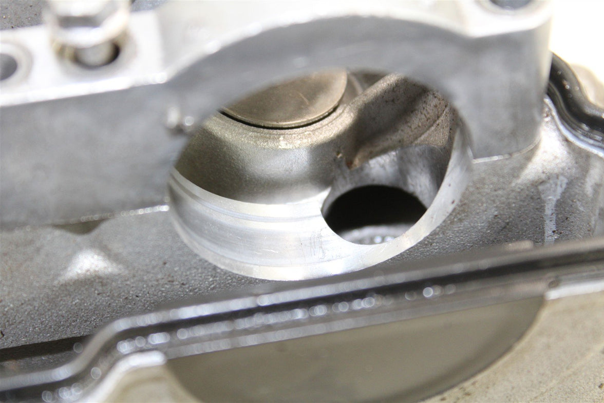 2009 Kawasaki KX 250F Cylinder Head Valve Cover NEEDS REPAIR 27039