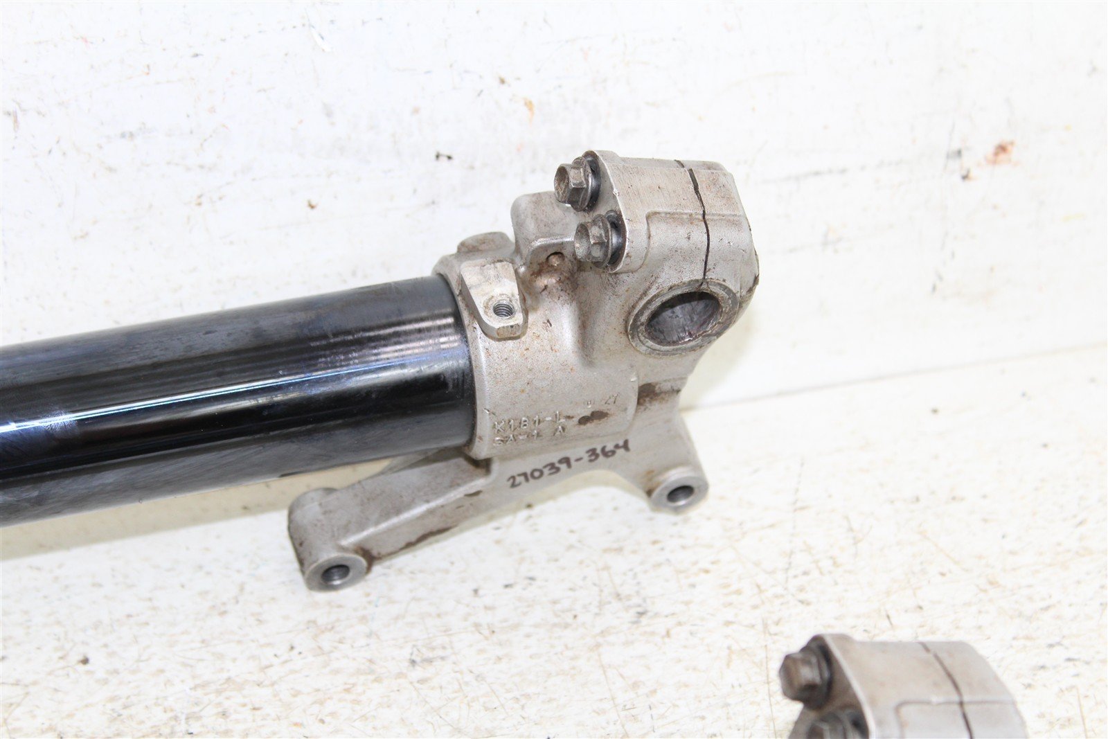 2009 Kawasaki KX 250F Fork Tubes Front Suspension Triple Clamps 27039