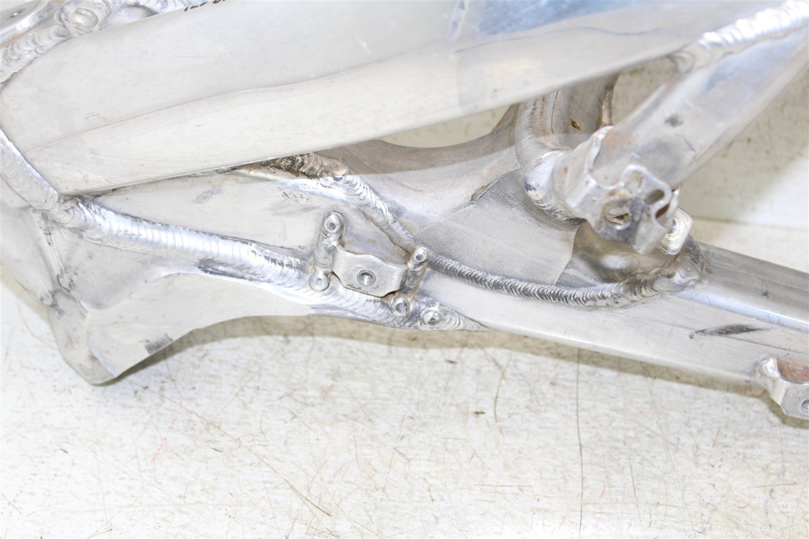 2009 Kawasaki KX 250F Main Frame Chassis BOS 27039