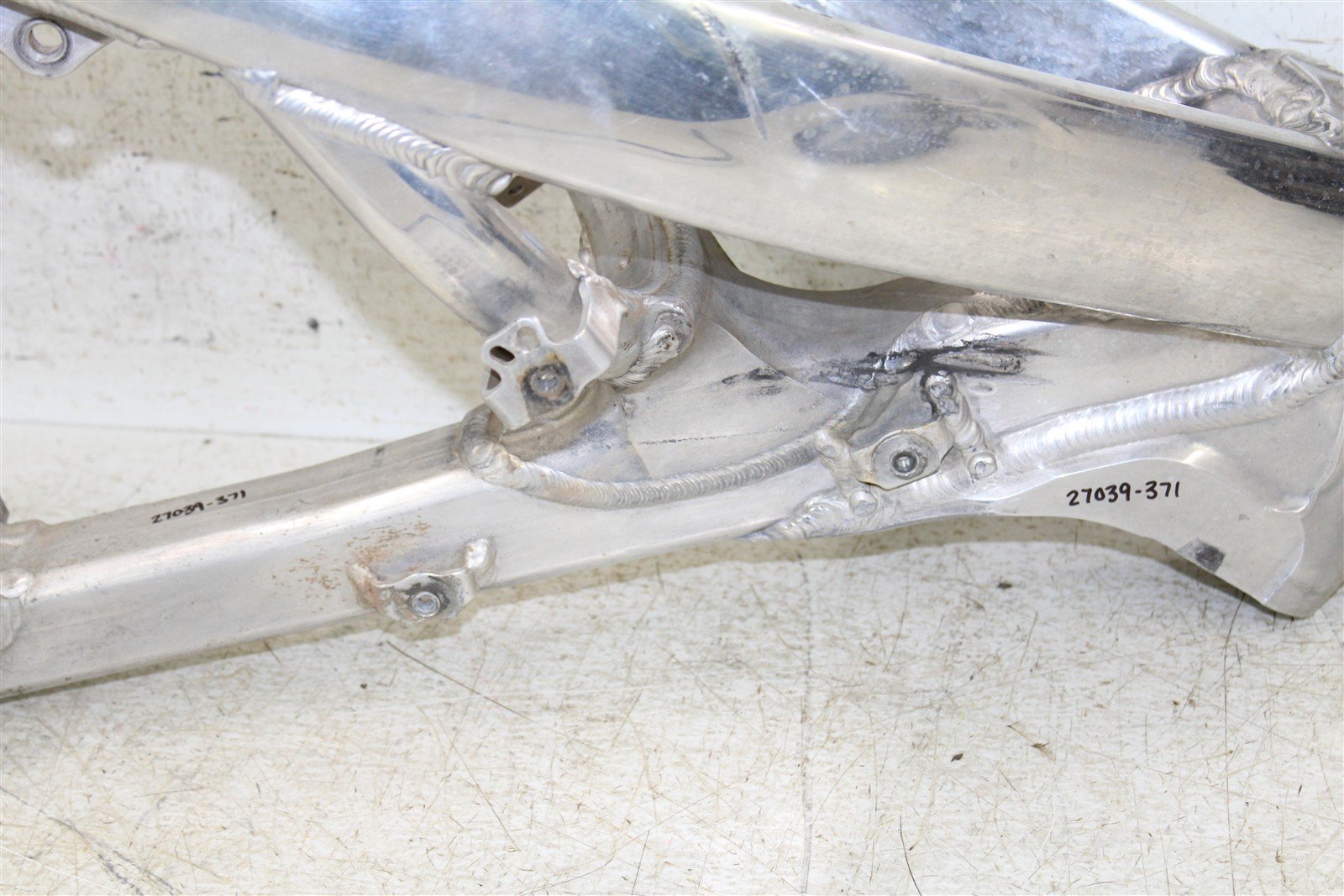 2009 Kawasaki KX 250F Main Frame Chassis BOS 27039