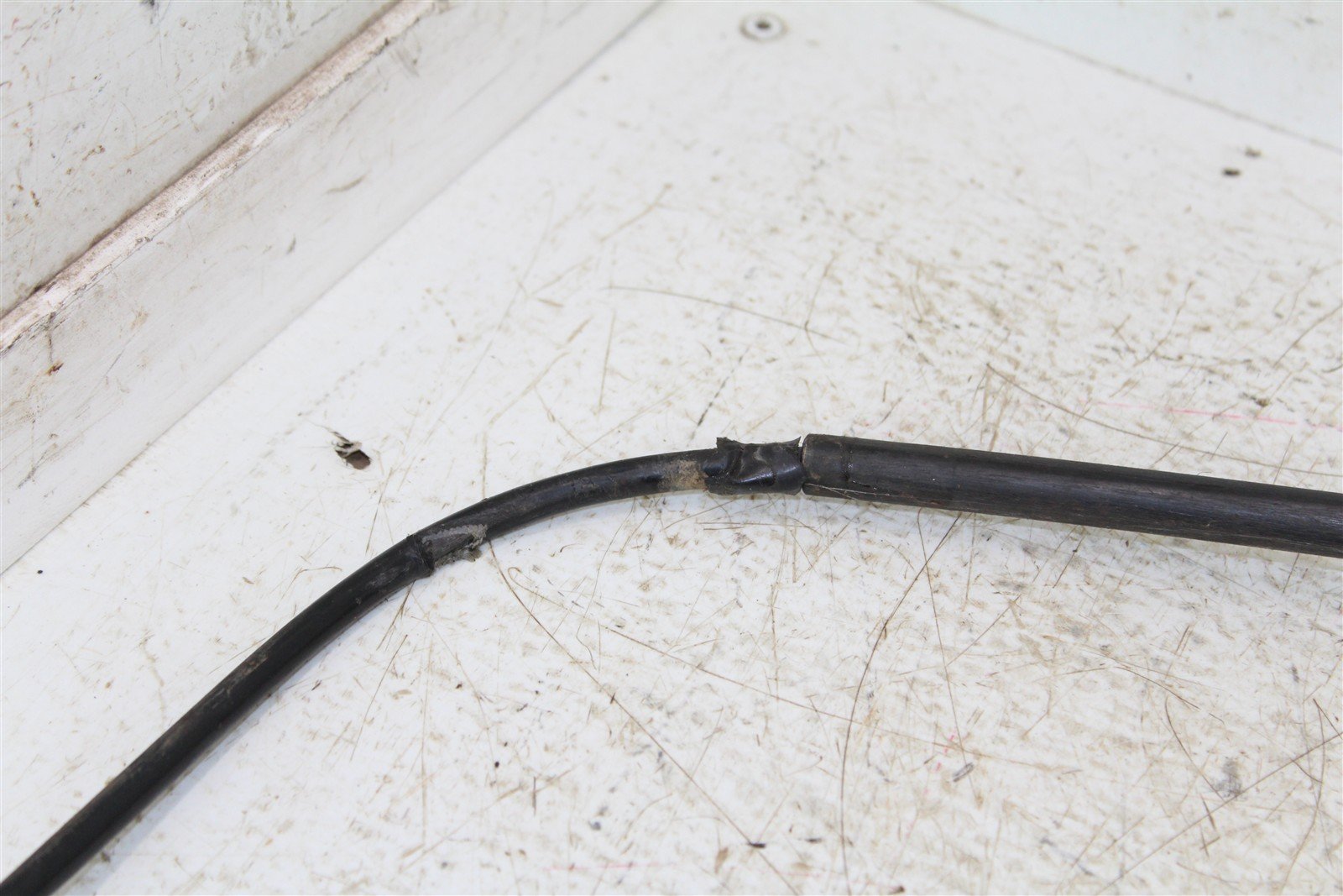 2009 Kawasaki KX 250F Front Brake Hose Line 27039