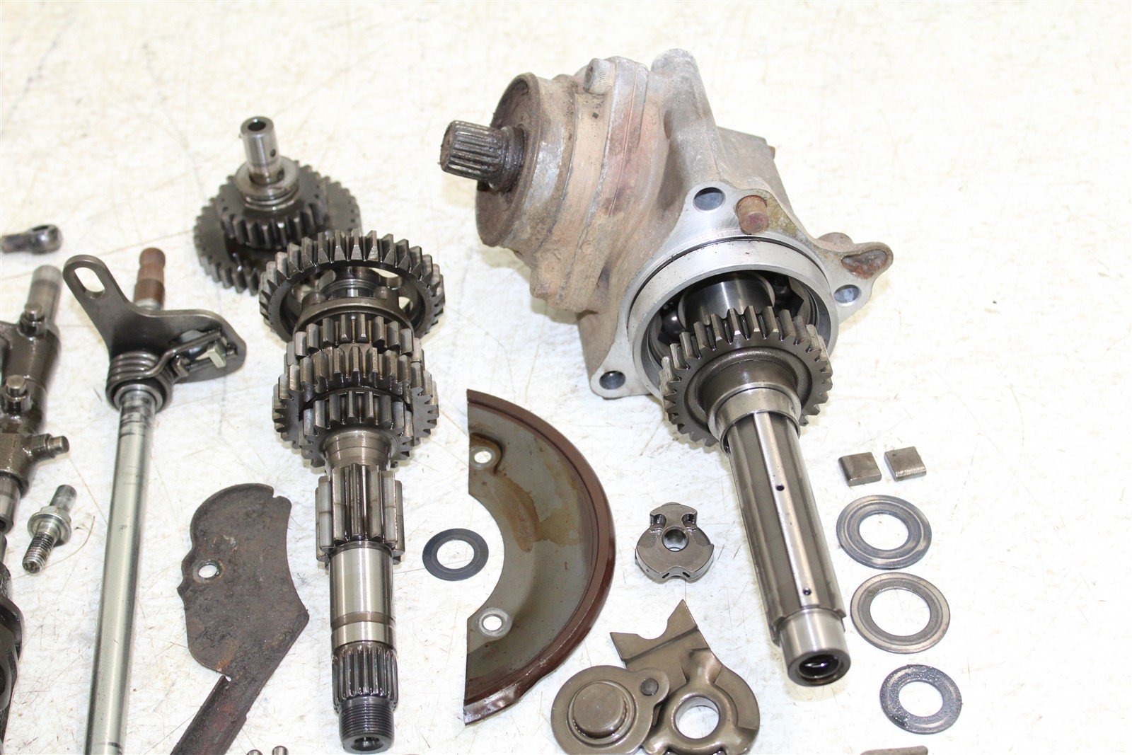 1994 Honda Fourtrax 300 2x4 Transmission Gears Shift Shaft Forks Drum 11116