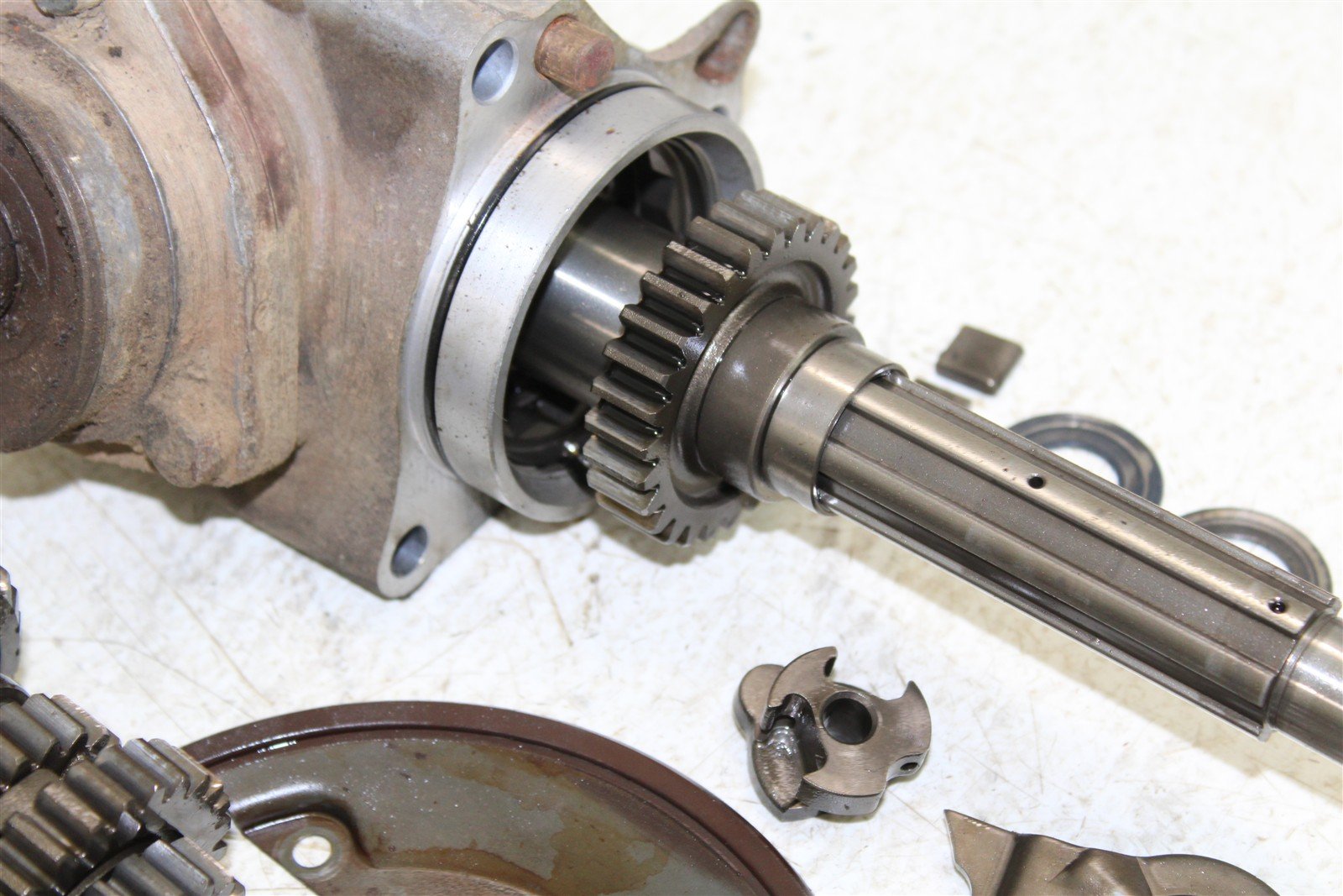 1994 Honda Fourtrax 300 2x4 Transmission Gears Shift Shaft Forks Drum 11116