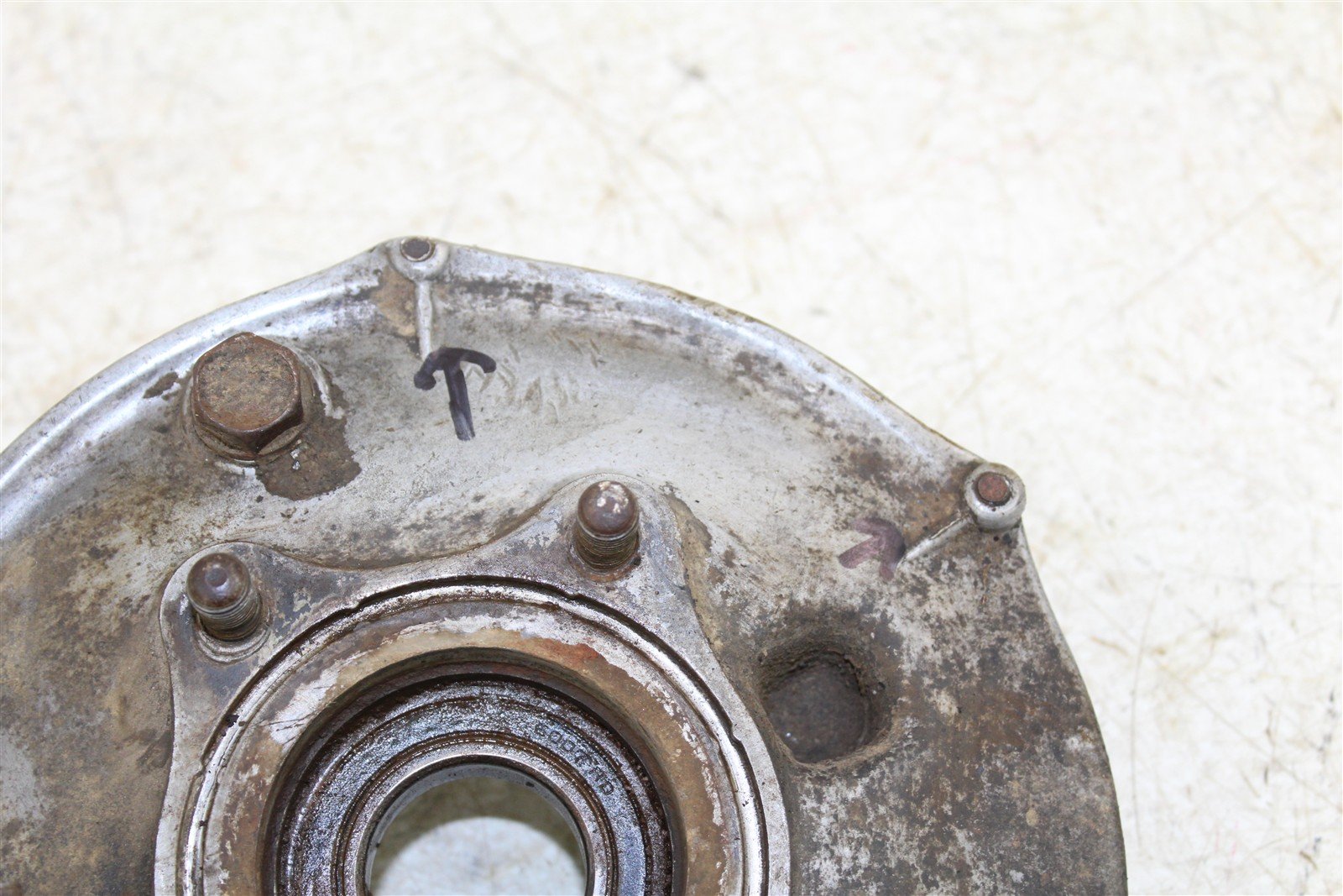 1994 Honda Fourtrax 300 2x4 Rear Brake Drum Backing Plate Panel Hub 11116