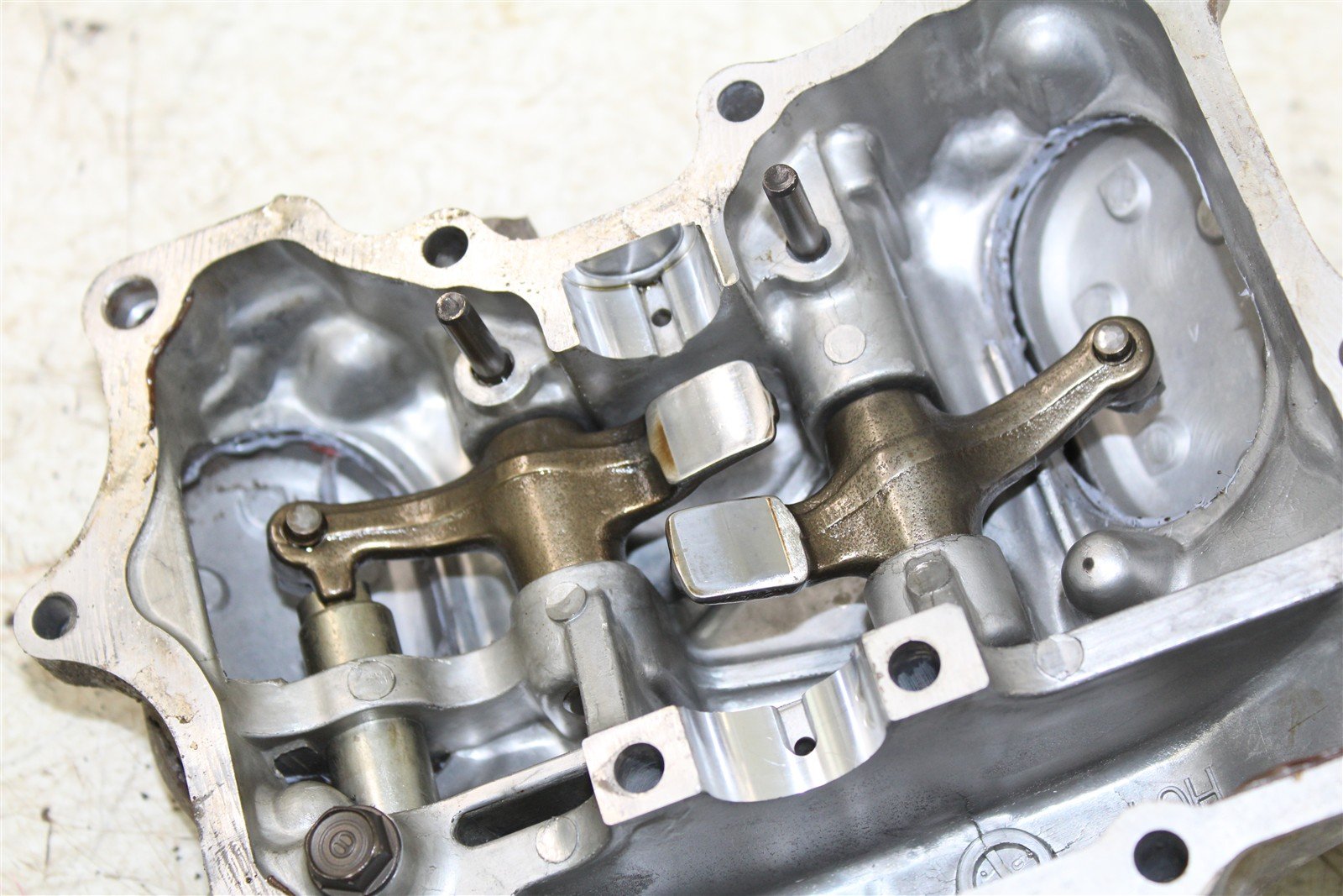 1994 Honda Fourtrax 300 2x4 Cylinder Head Valve Cover Intake Exhaust 11116