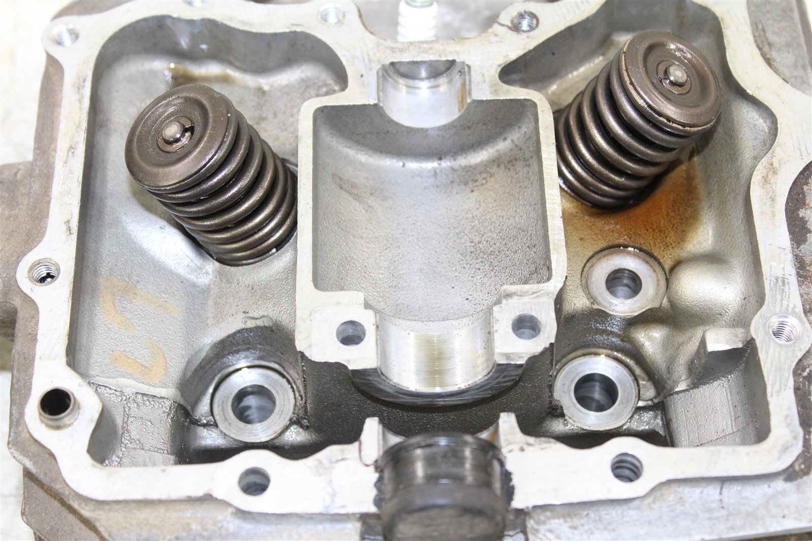 1994 Honda Fourtrax 300 2x4 Cylinder Head Valve Cover Intake Exhaust 11116