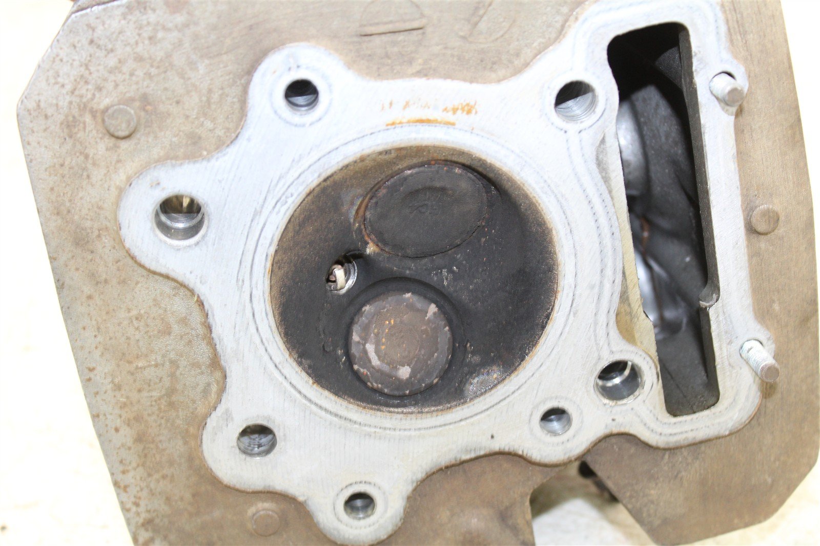 1994 Honda Fourtrax 300 2x4 Cylinder Head Valve Cover Intake Exhaust 11116
