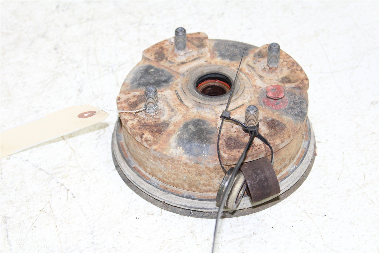 1994 Honda Fourtrax 300 2x4 Front Brake Drum Hub 11116
