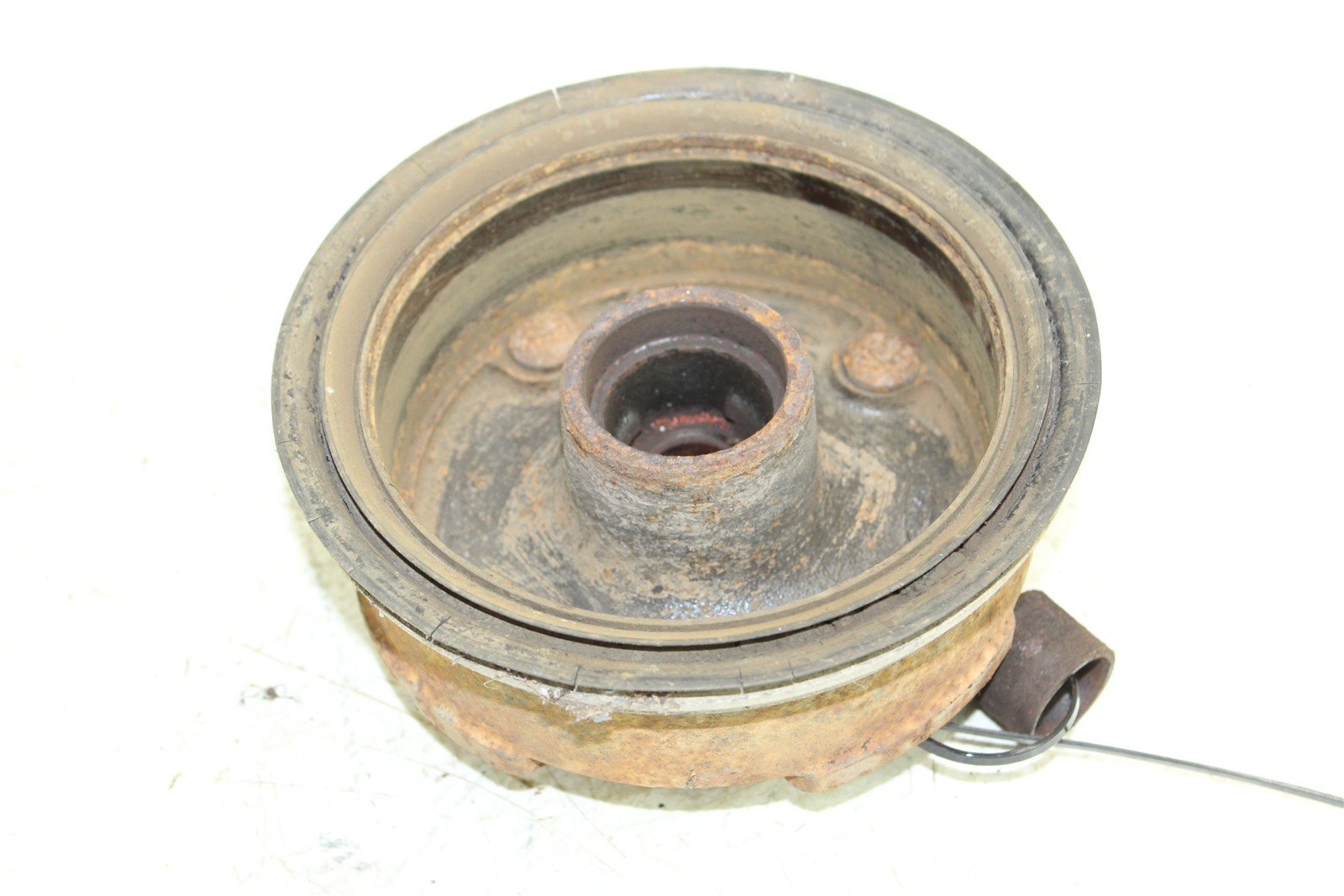 1994 Honda Fourtrax 300 2x4 Front Brake Drum Hub 11116