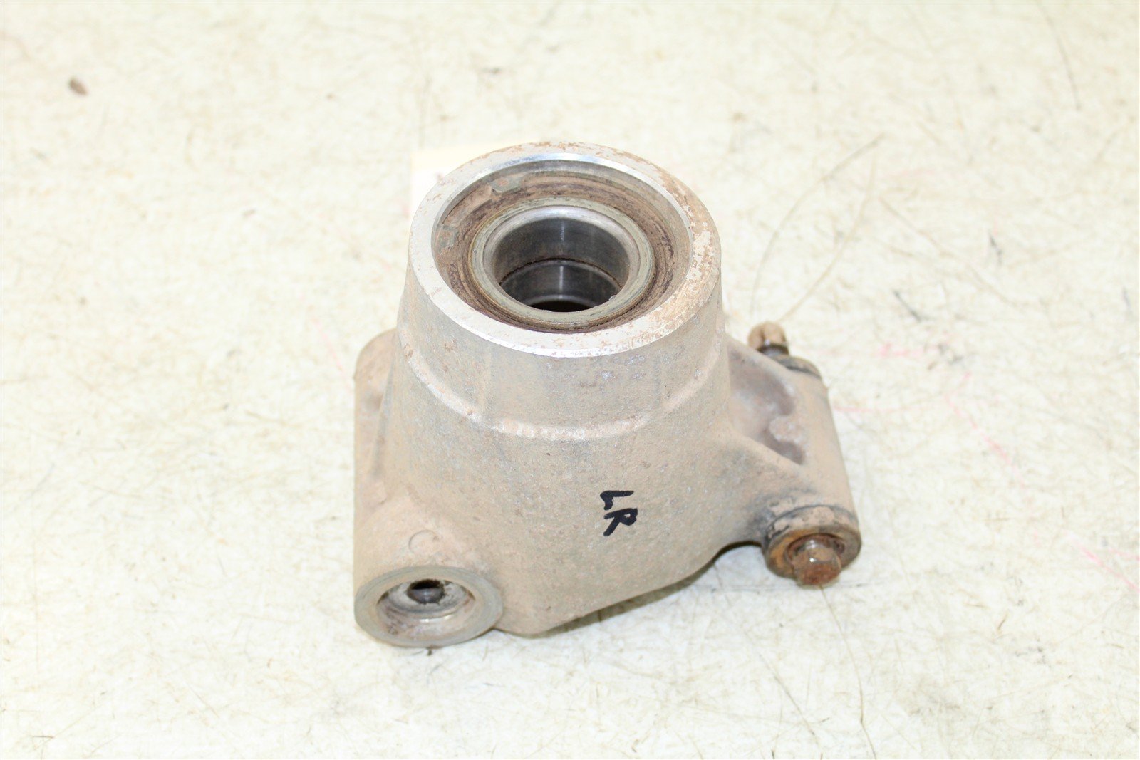 2005 Polaris Sportsman 400 4x4 Rear Knuckle Control Arm Mount Left Right 34163