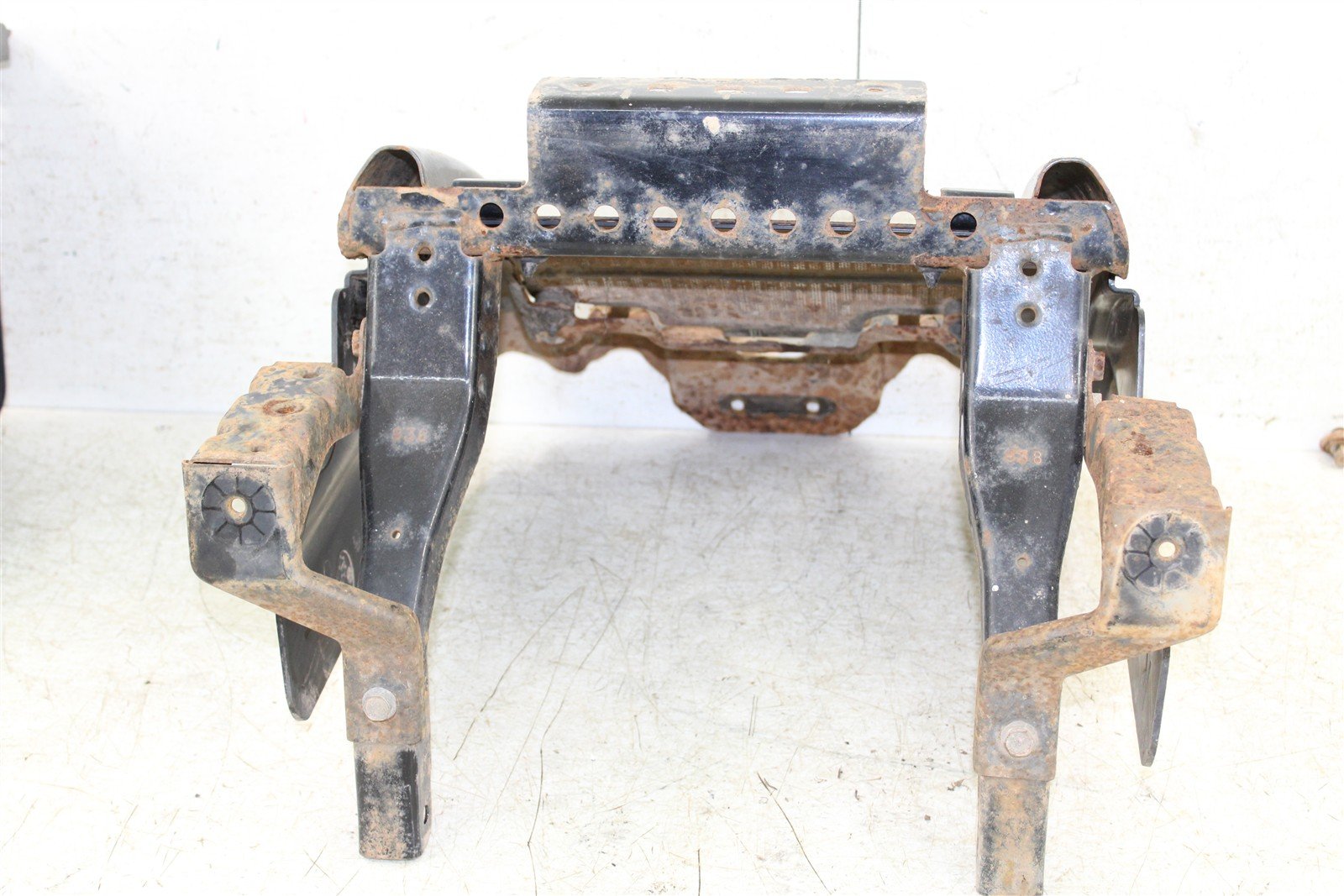 2005 Polaris Sportsman 400 4x4 Front Bumper Frame Mount Guard 34163