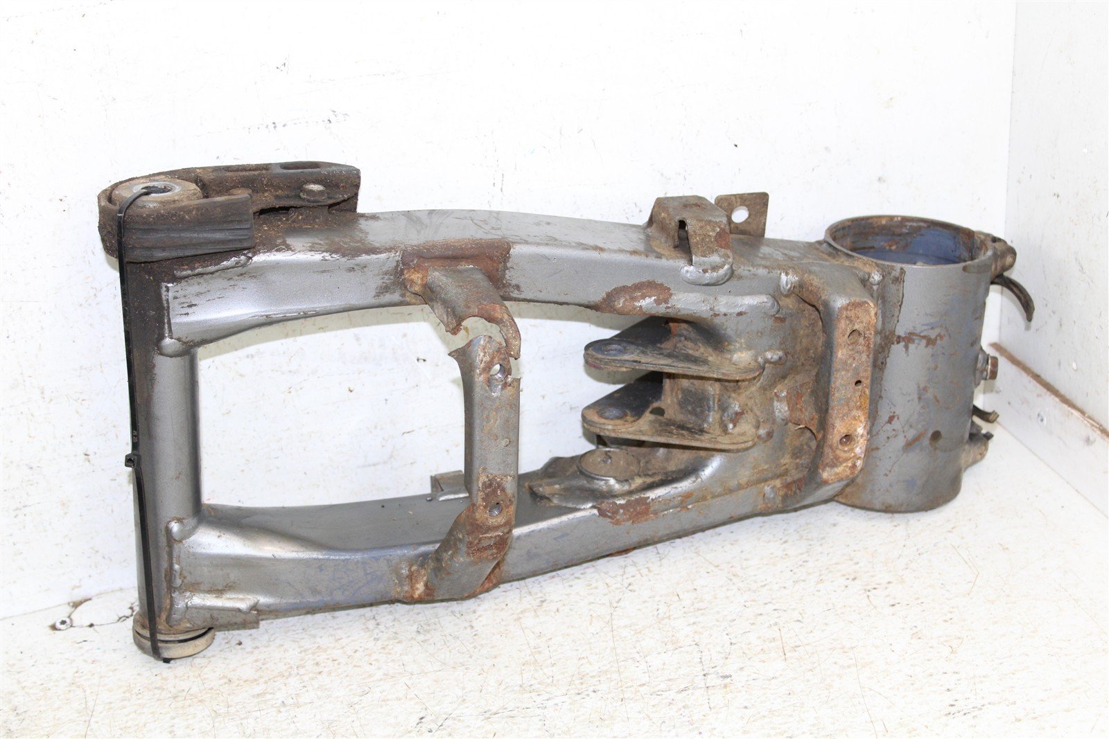 2000 Honda TRX 300EX Swing Arm 11115