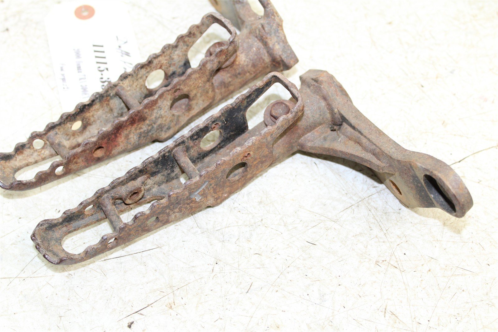 2000 Honda TRX 300EX Foot Pegs Rests Set Left Right 11115