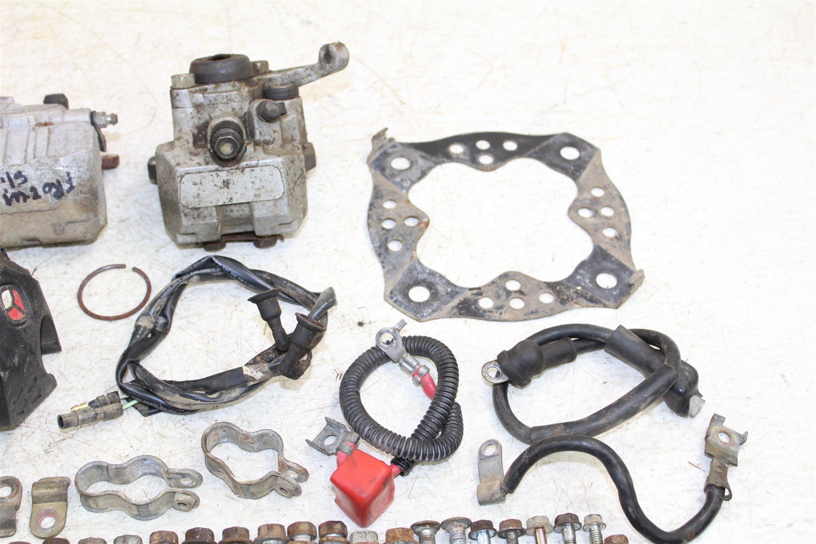 2000 Honda TRX 300EX Chassis Bolt Kit Hardware Bracket Mount Wire 11115