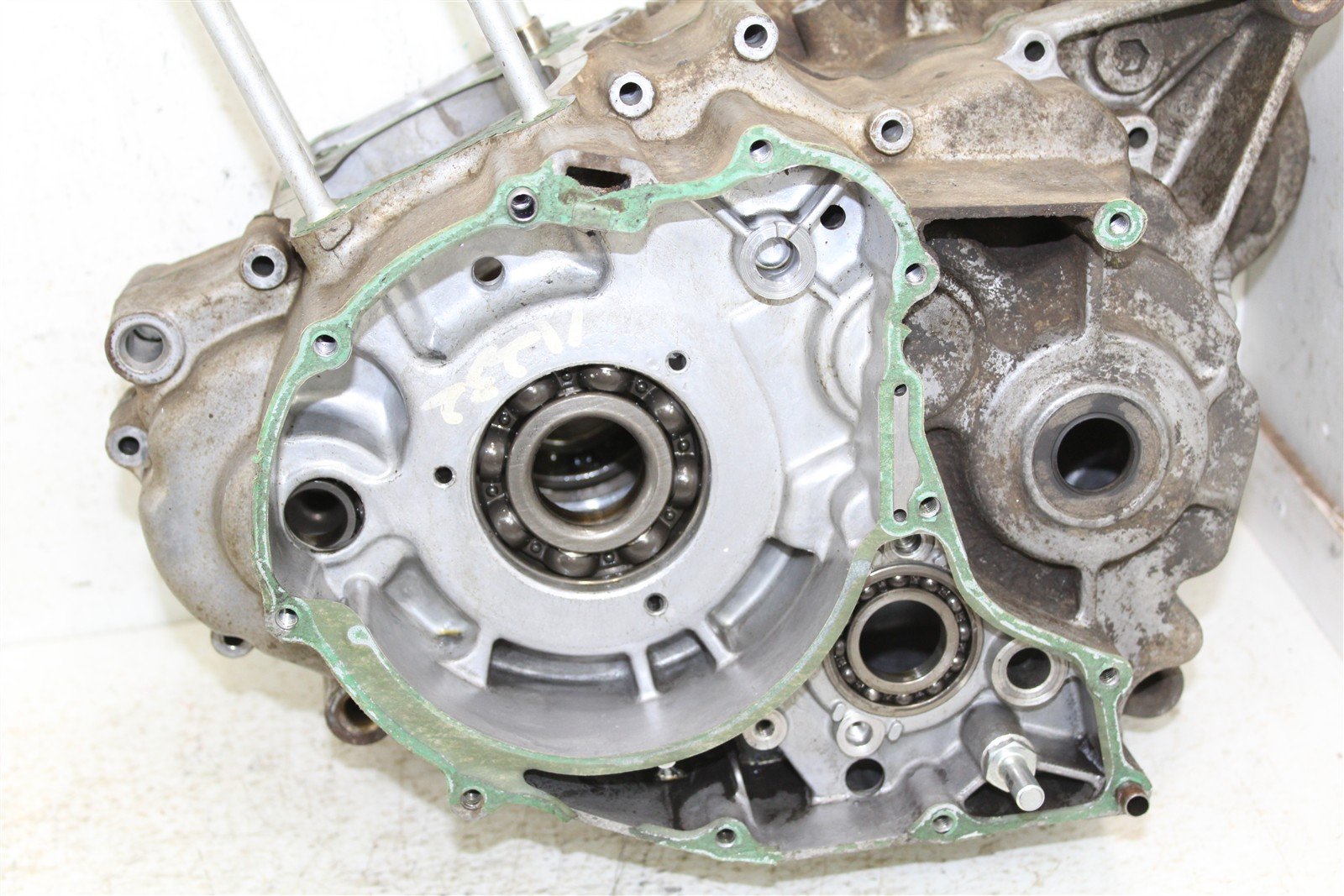 2000 Honda TRX 300EX Engine Cases Crankcase Left Right 11115