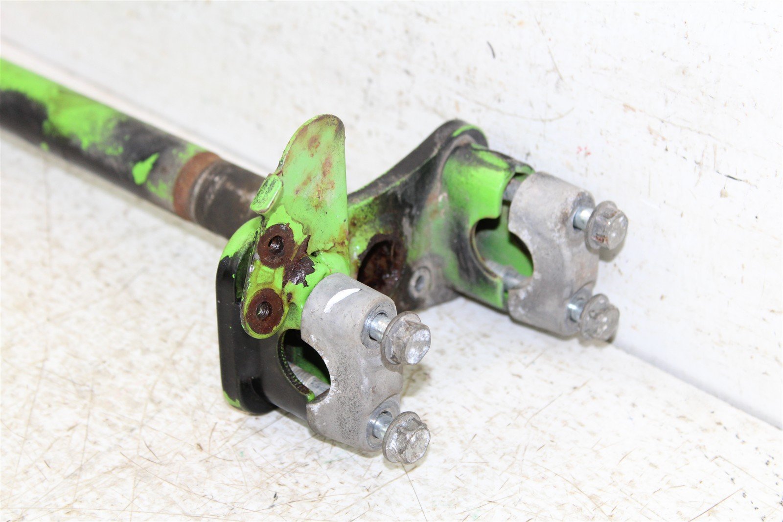 2002 Kawasaki Mojave 250 Steering Stem Shaft 24061