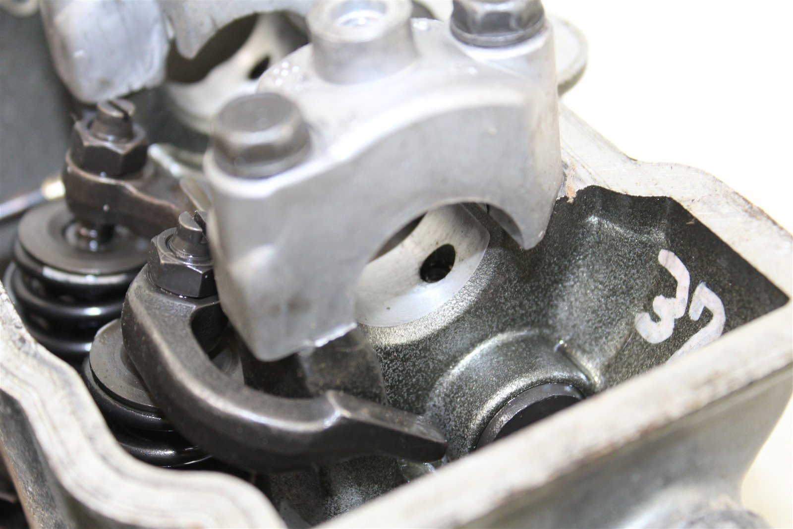 2002 Kawasaki Mojave 250 Cylinder Head Valve Cover Intake Exhaust 24061