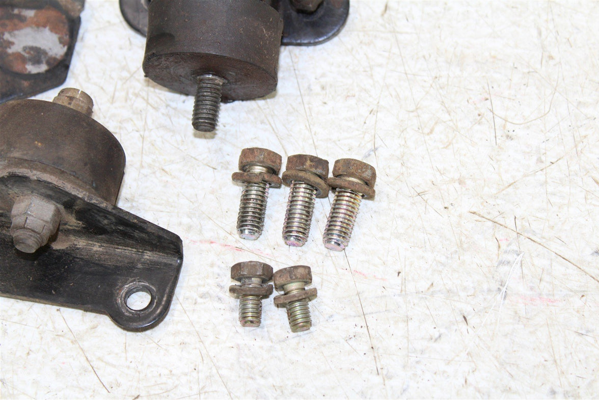 1997 Polaris Magnum 425 4x4 Engine Isolator Mounts Motor Brackets 34162