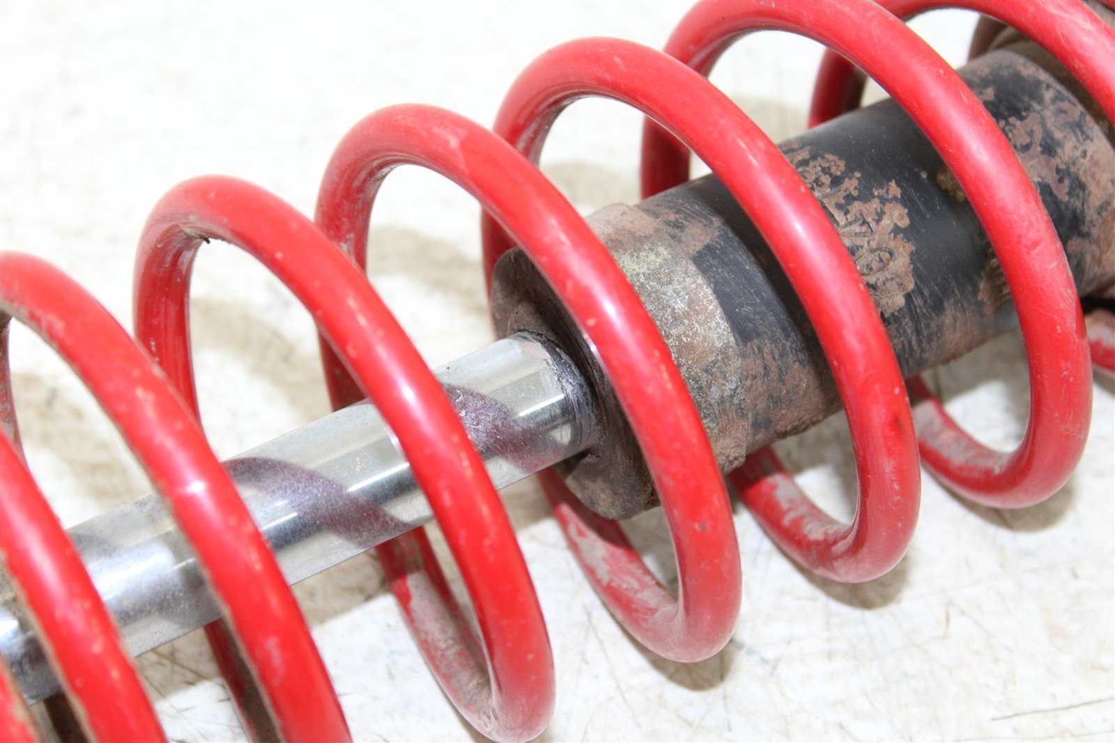 1997 Polaris Magnum 425 4x4 Right Front Shock Spring Absorber 34162