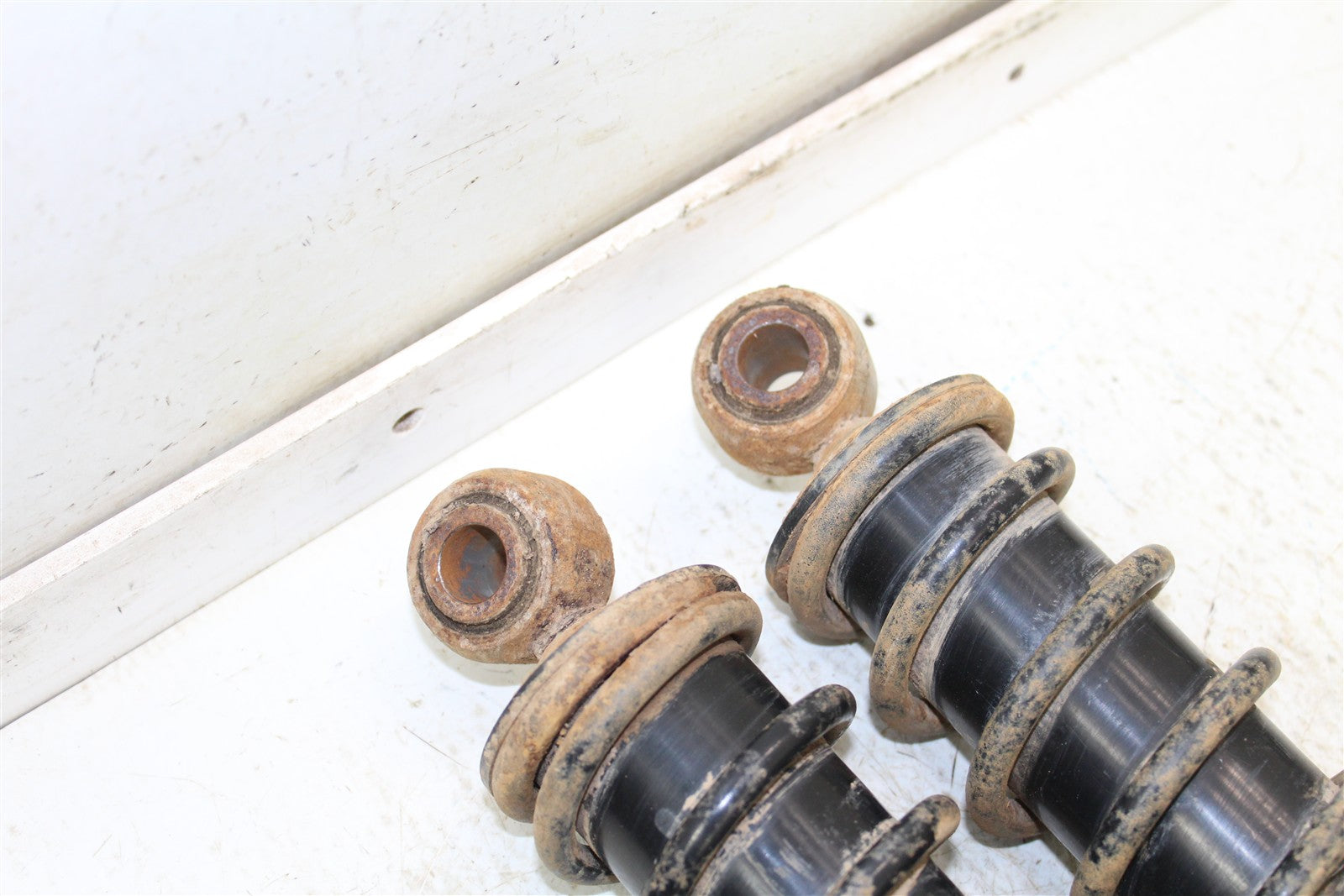 2004 Suzuki Eiger 400 4x4 Rear Shocks Spring Absorber Left Right 43058