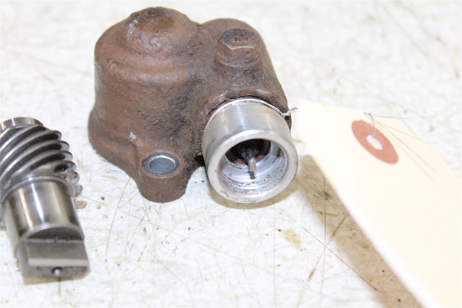 2004 Suzuki Eiger 400 4x4 Speedometer Worm Gear Housing 43058