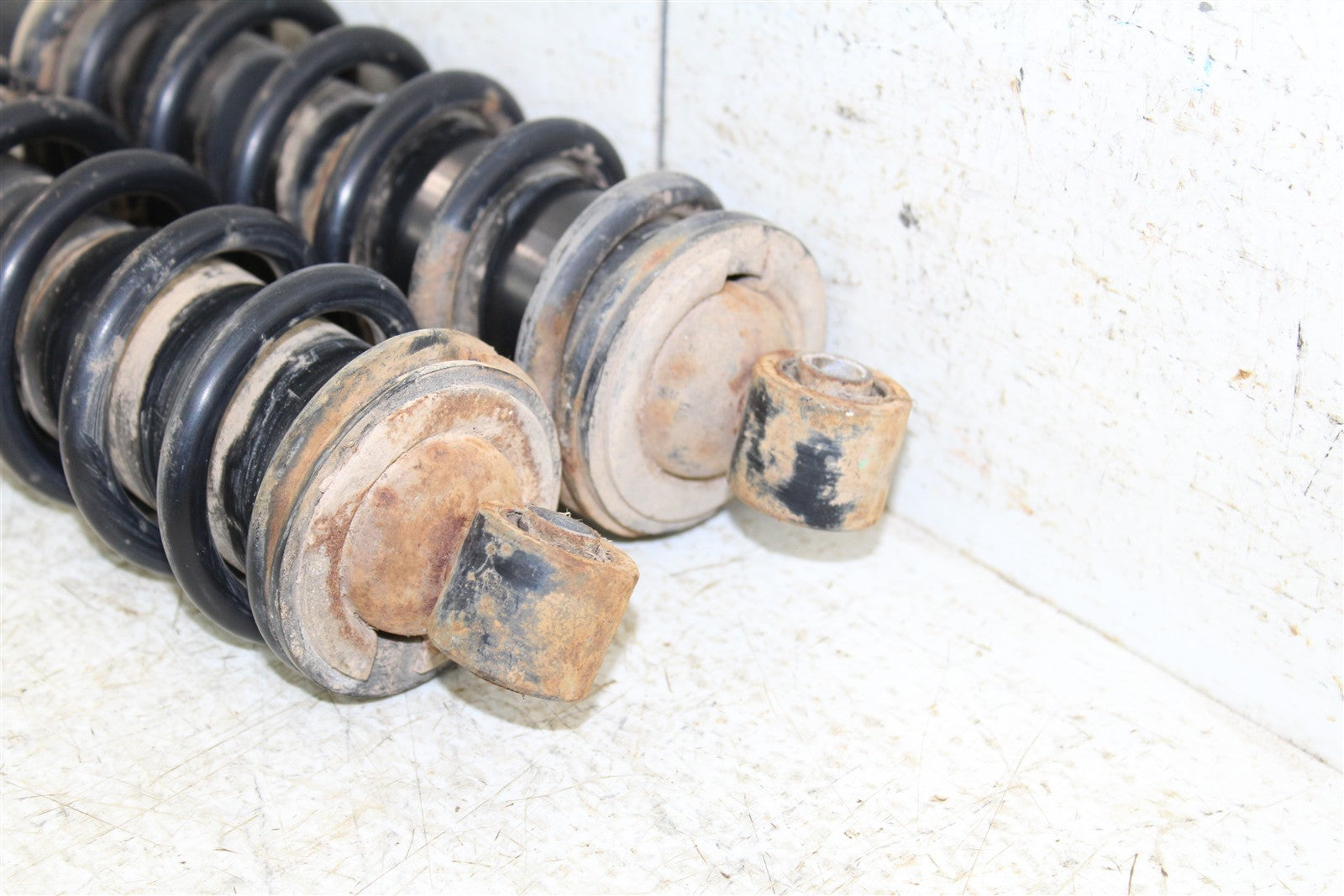 2004 Suzuki Eiger 400 4x4 Front Shocks Spring Absorber Left Right 43058