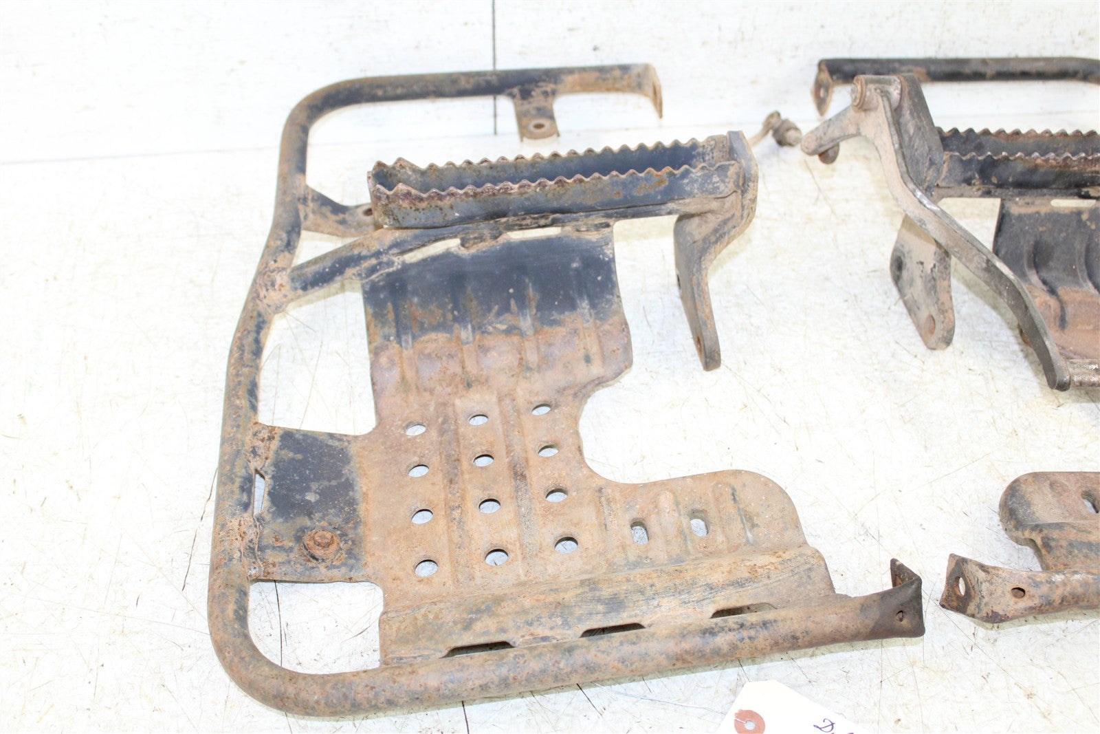 2004 Suzuki Eiger 400 4x4 Foot Pegs Rests Set Left w/ Shifter Right 43058