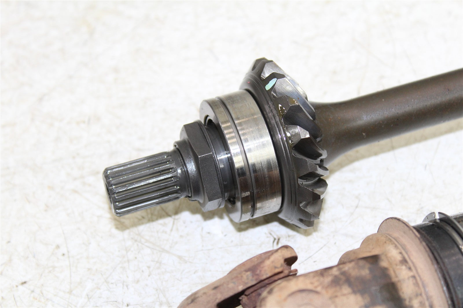 2004 Suzuki Eiger 400 4x4 Center Middle Drive Shaft Assembly w/ Bevel Gear 43058