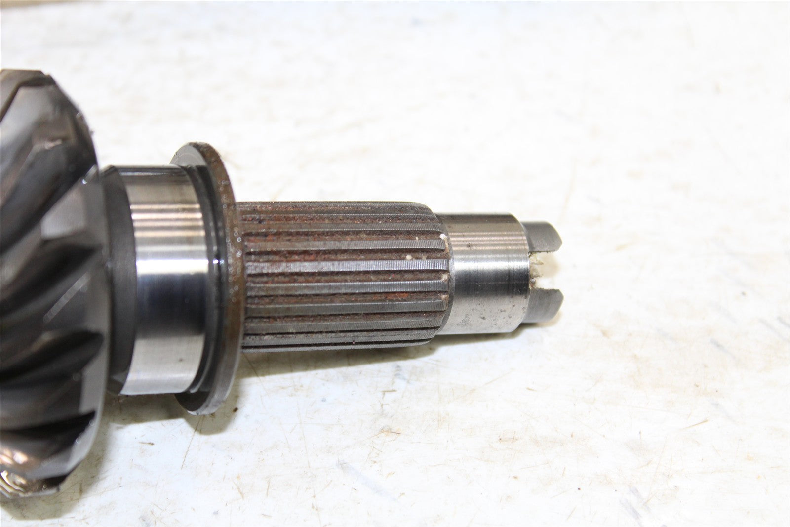 2004 Suzuki Eiger 400 4x4 Center Middle Drive Shaft Assembly w/ Bevel Gear 43058