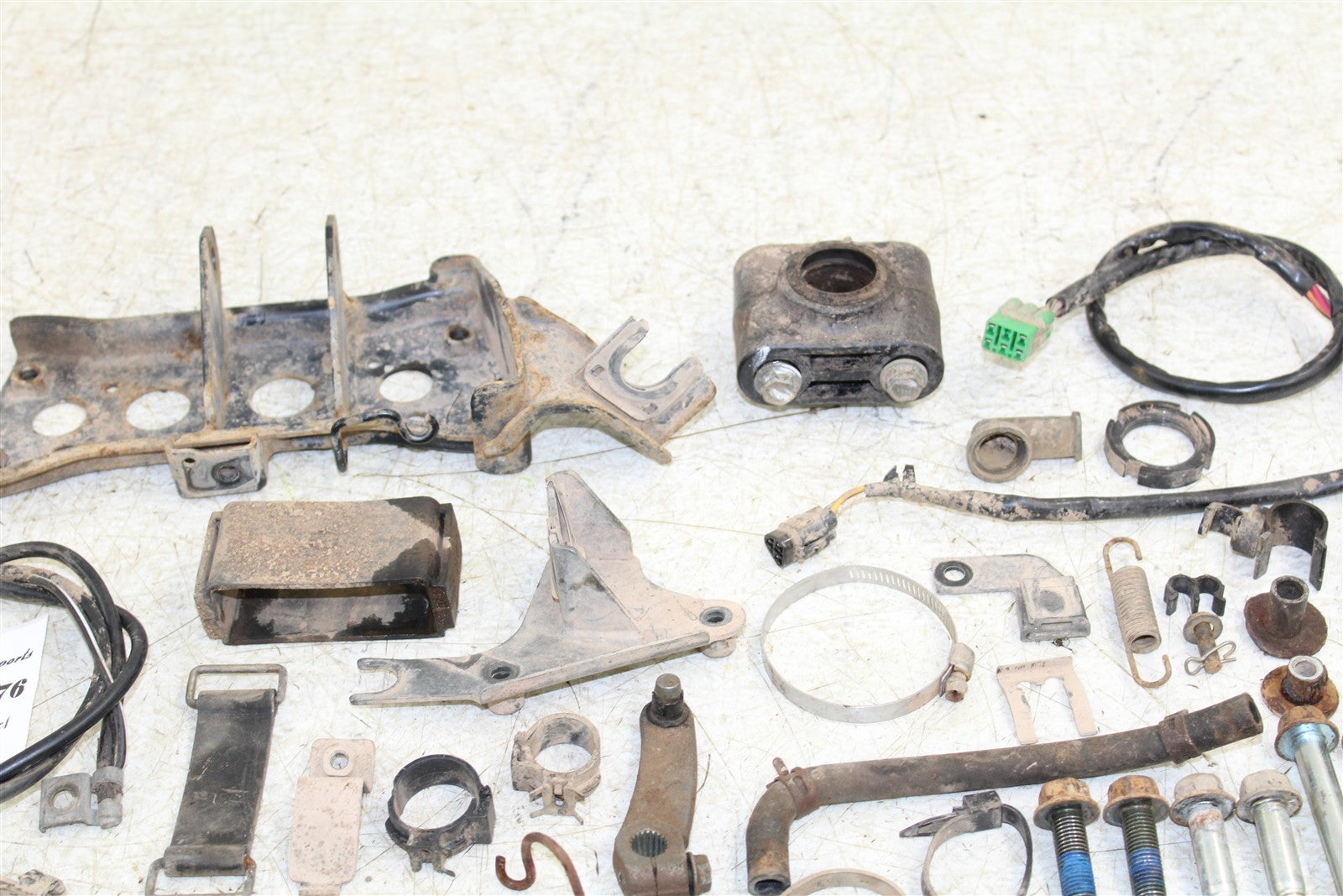 2004 Suzuki Eiger 400 4x4 Chassis Bolt Kit Hardware Wire Bracket 43058