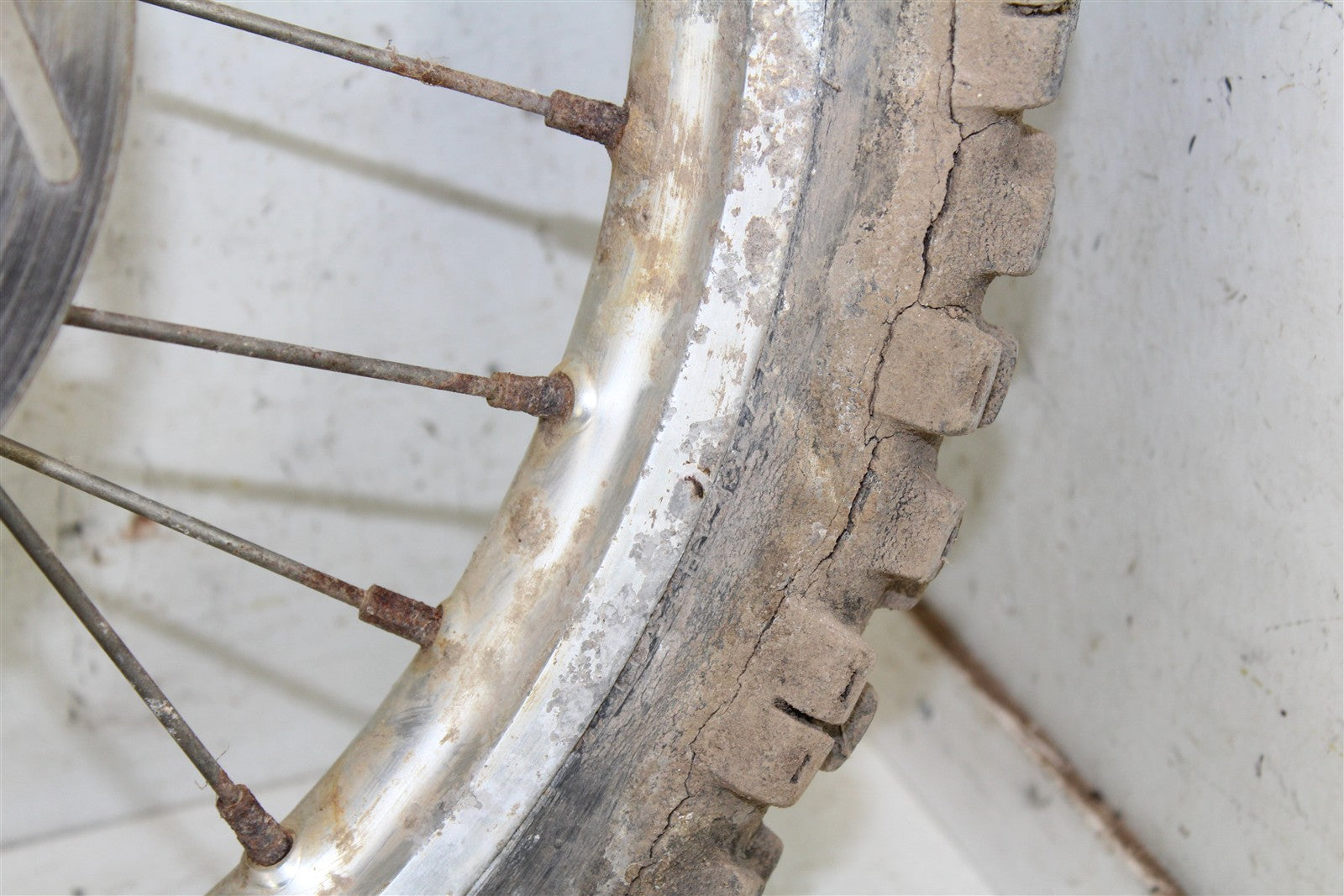 1990 Honda CR 80R Front Wheel Rim Hub w/ Brake Rotor 15078