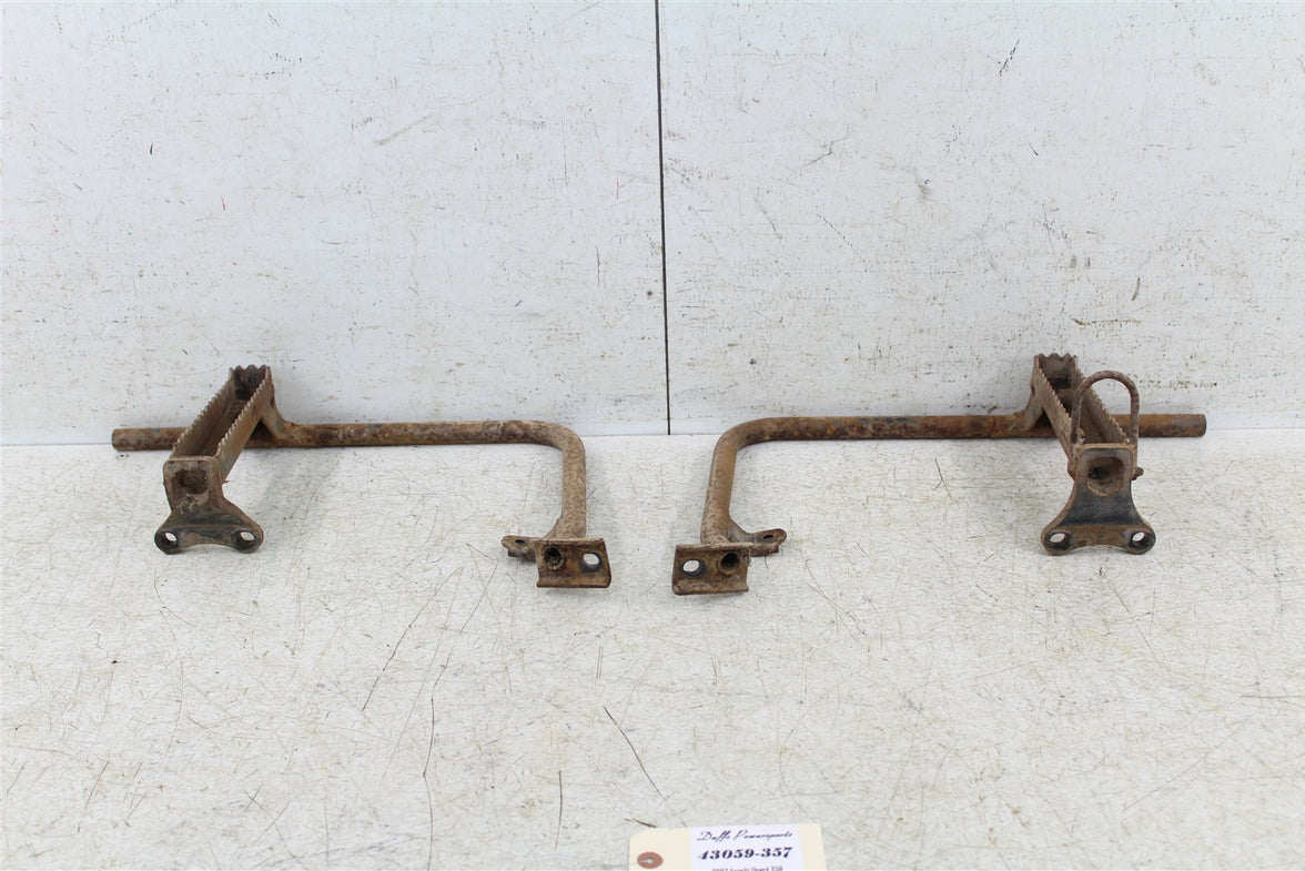 2003 Suzuki Ozark 250 Foot Pegs Rests Set Left Right 43059
