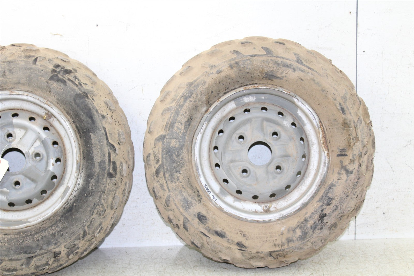 2003 Suzuki Ozark 250 Front Wheel Set Rims 43059