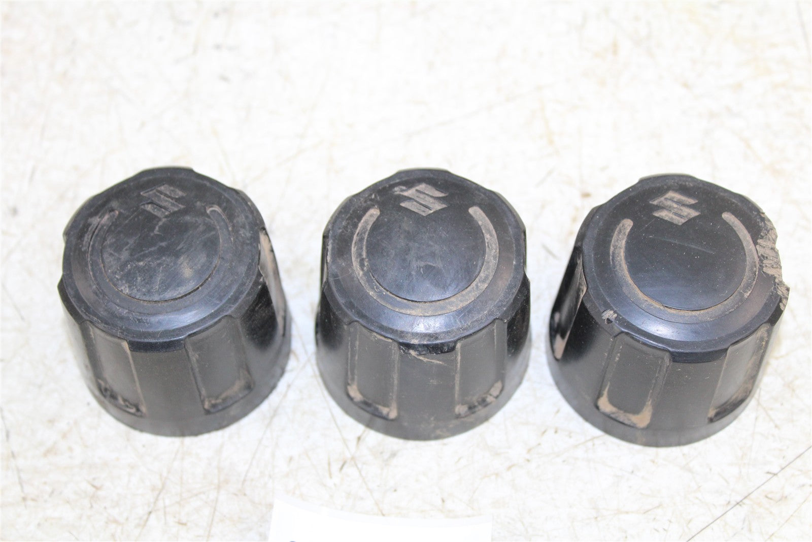 1998 Suzuki Quadsport LT 80 Hub Caps Front Rear 43061