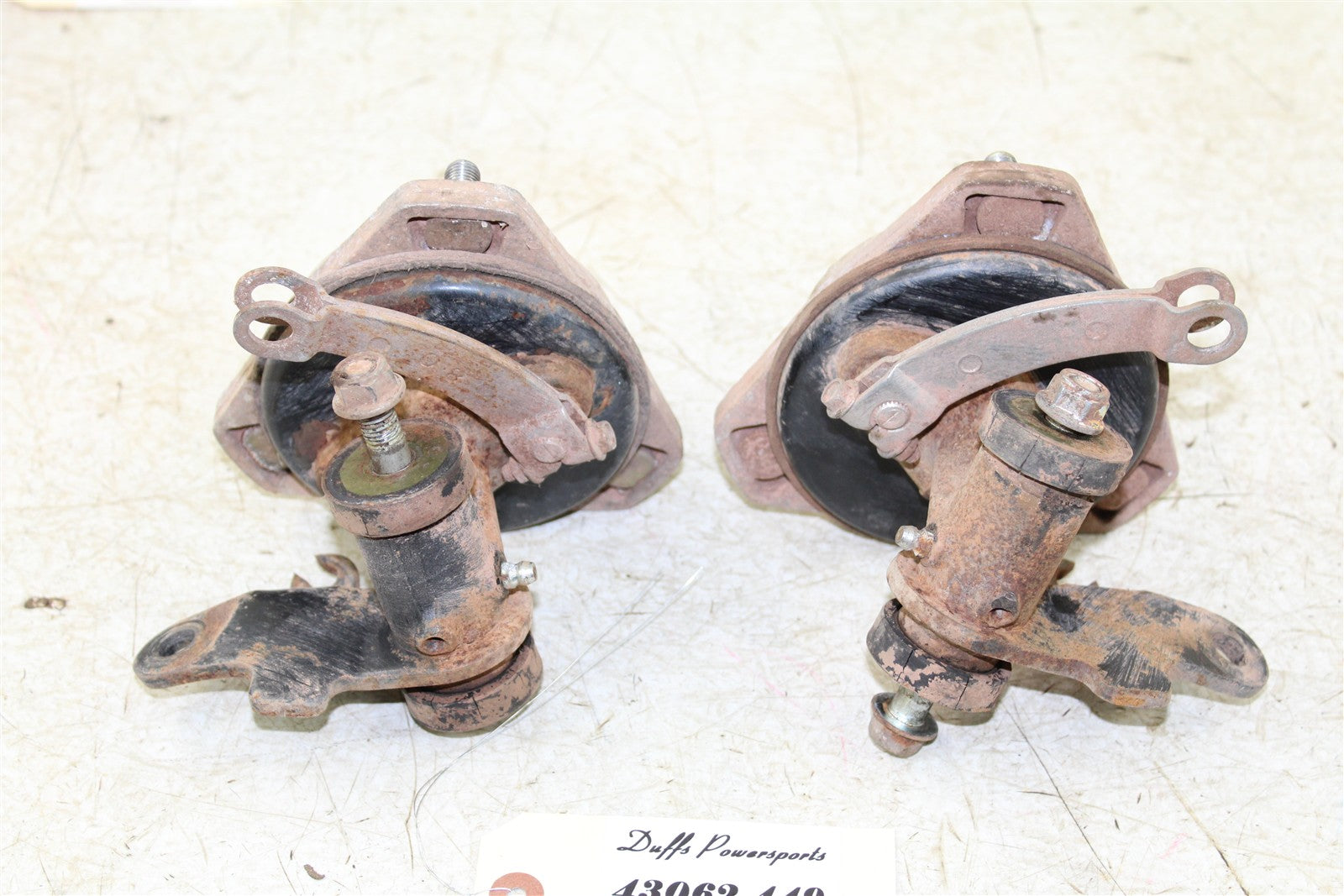 1996 Suzuki Quadsport LT 80 Front Hubs Brake Drums w/ Spindle Knuckles 43062