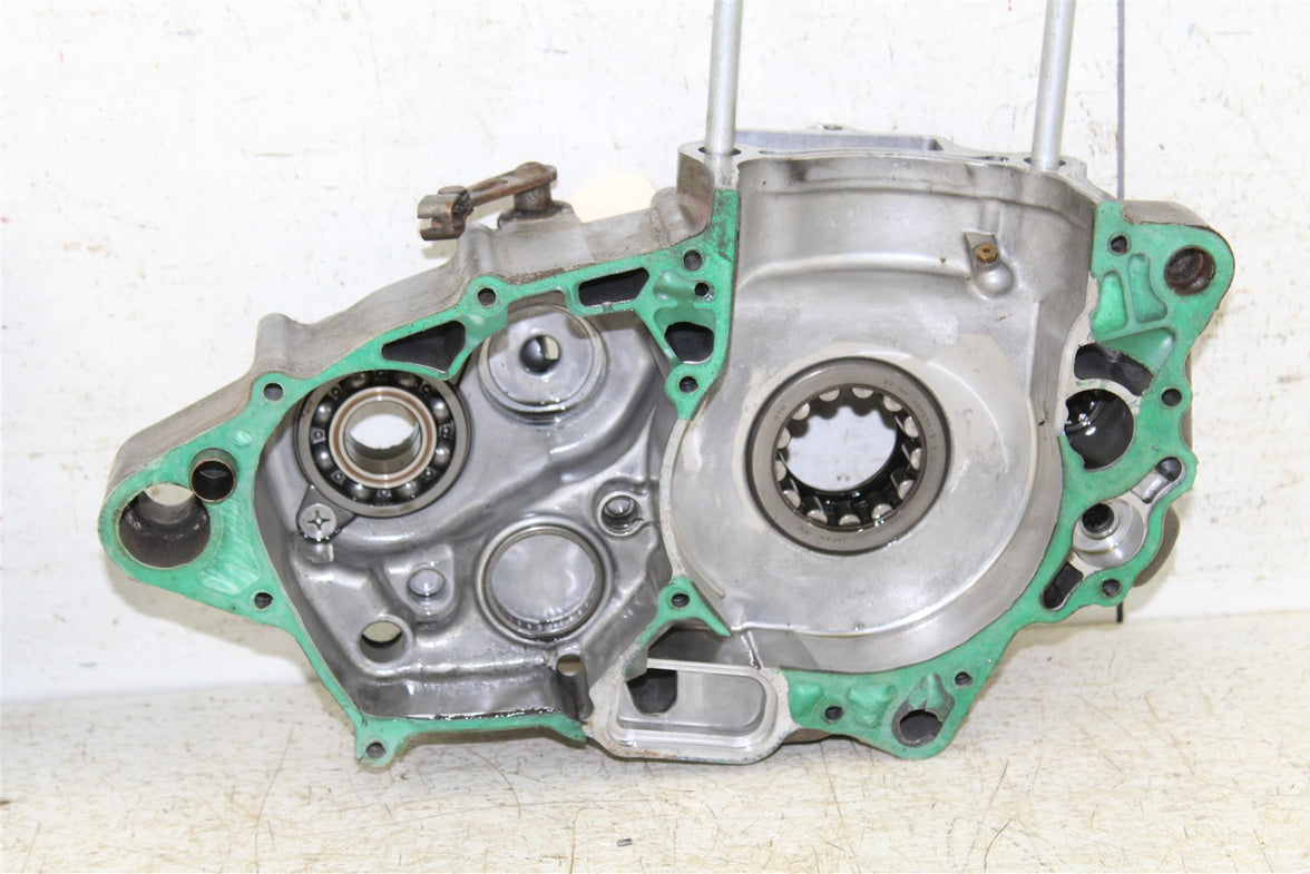 2004 Honda CRF 450R Engine Cases Crankcase Motor Left Right 50127