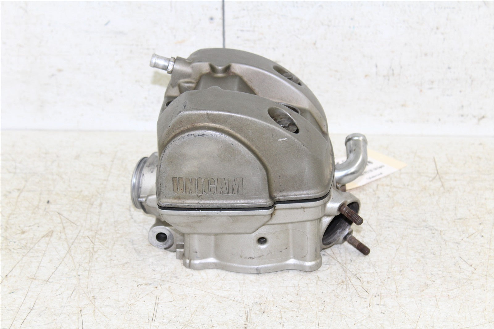 2004 Honda CRF 450R Cylinder Head Valve Cover 50127