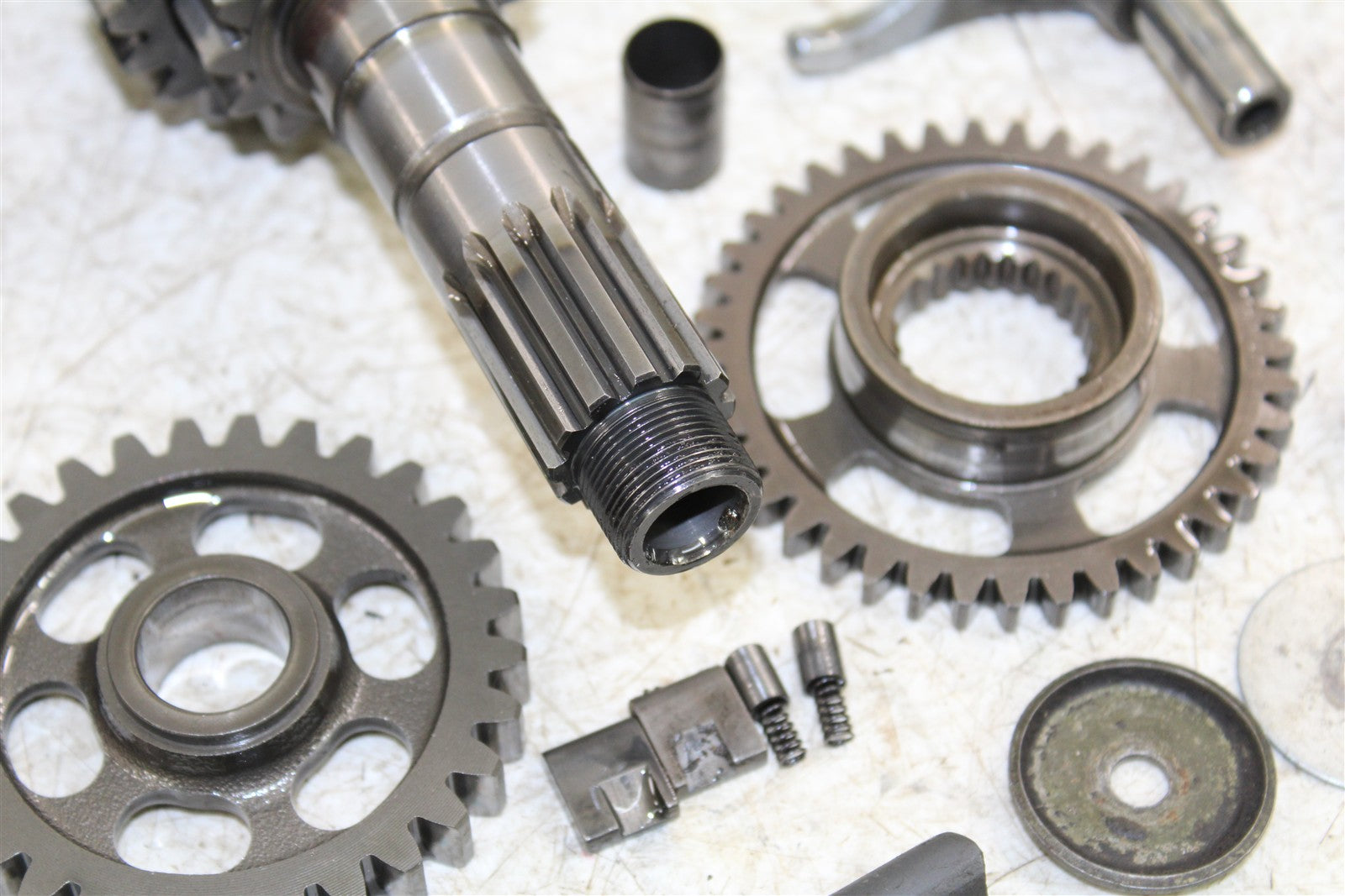 2004 Honda CRF 450R Transmission Gears Shaft Shift Drum 50127
