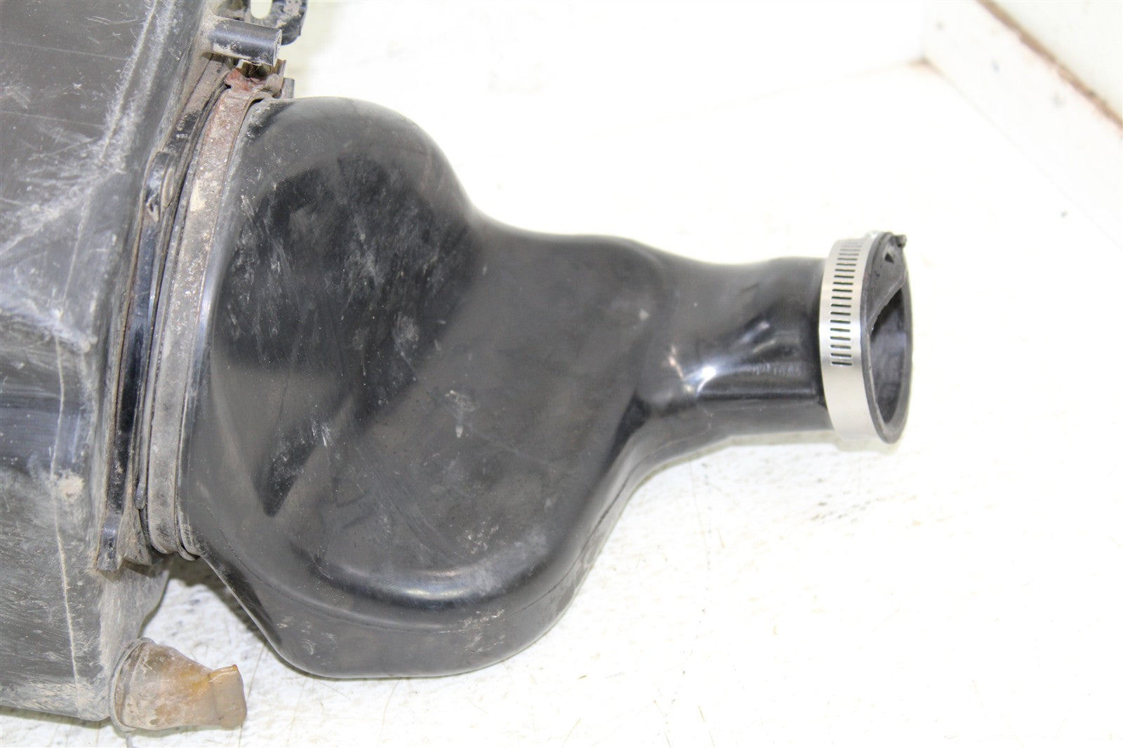 2006 Yamaha YFZ 450 Air Box Intake Housing Boot Filter Cage 50127