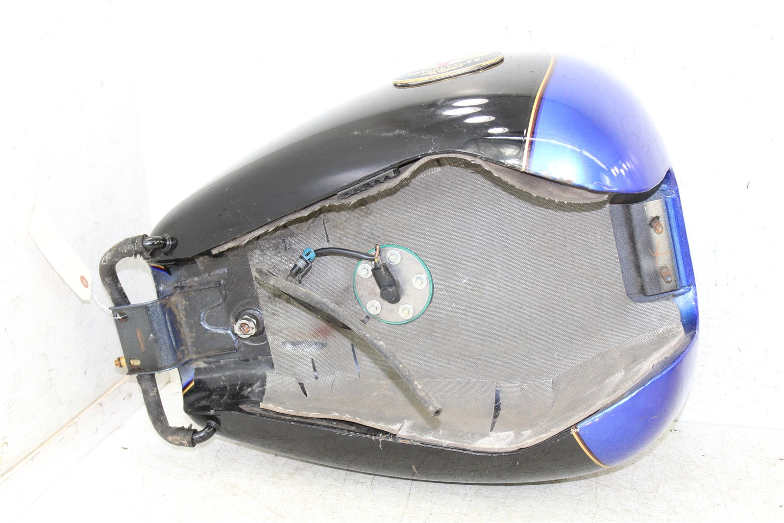 1999 Victory Motorcycle V92C Gas Fuel Tank 49900