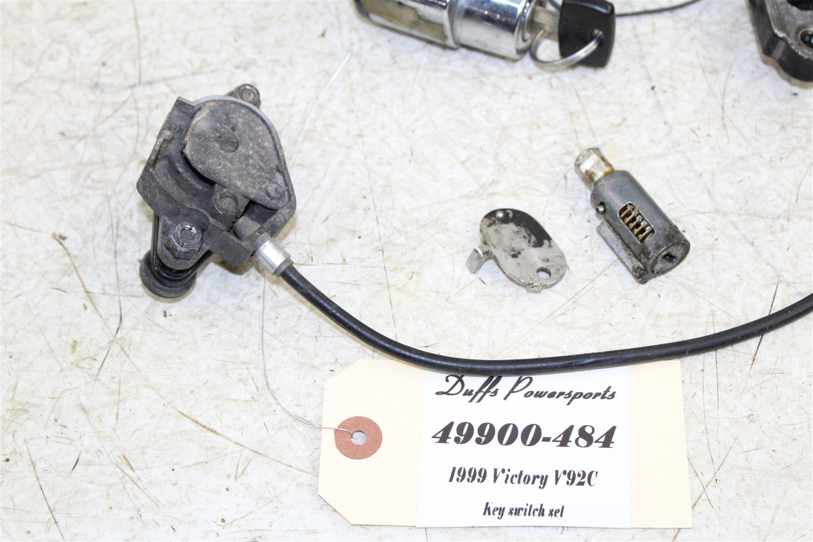 1999 Victory Motorcycle V92C Key Switch Ignition Lock Set Seat Latch 49900