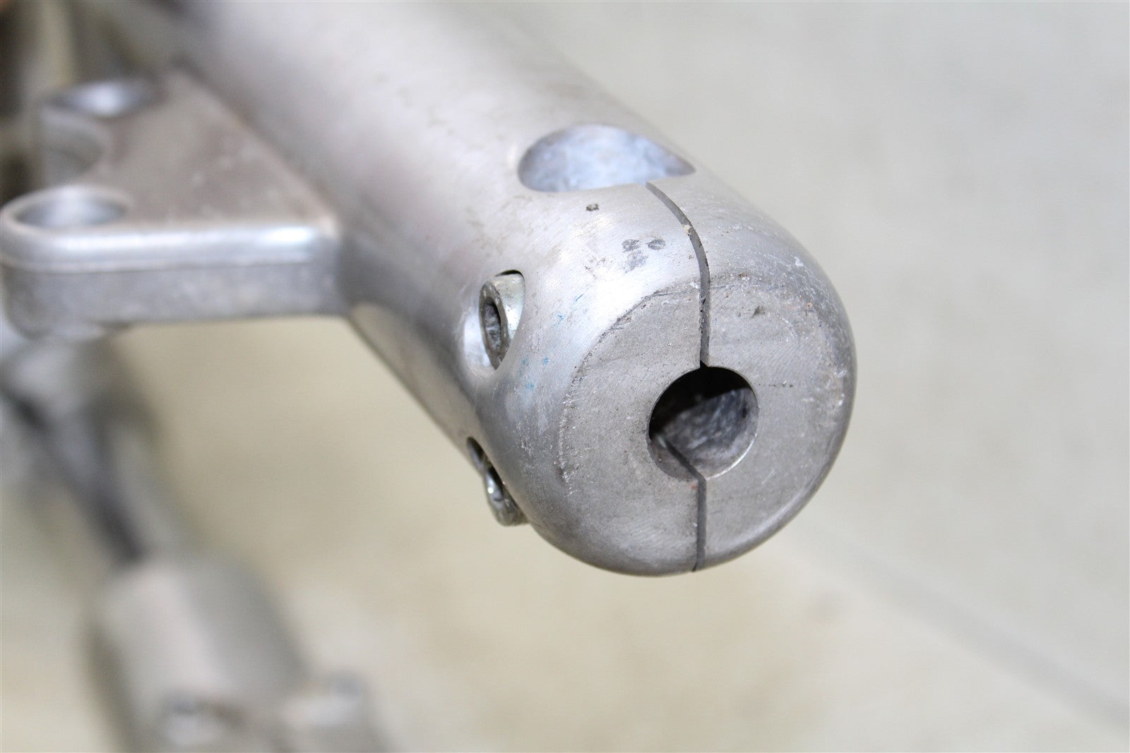 1999 Victory Motorcycle V92C Fork Tubes Front Suspension Triple Clamps 49900