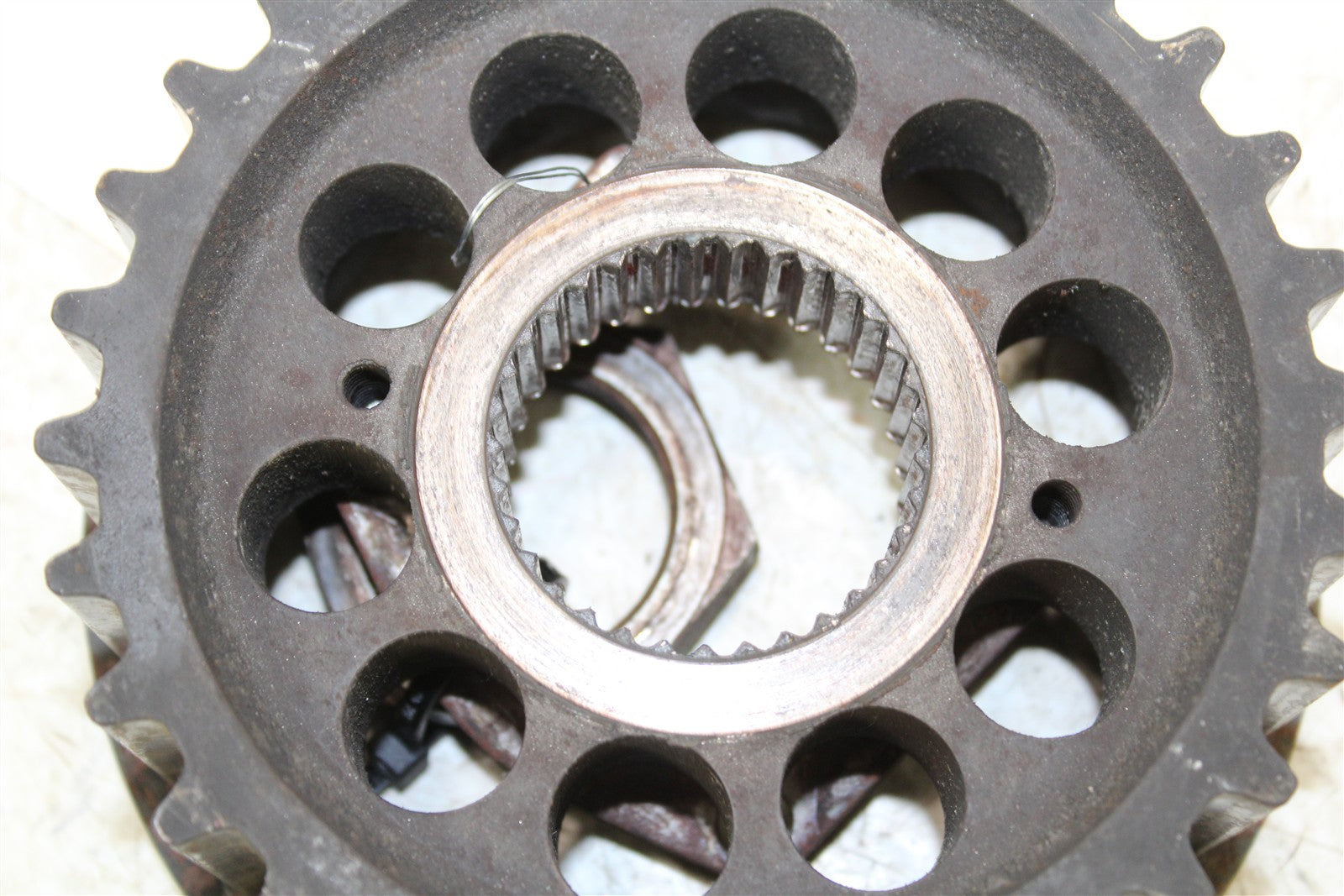 1999 Victory Motorcycle V92C Front Sprocket Primary Drive Pulley Gear 49900