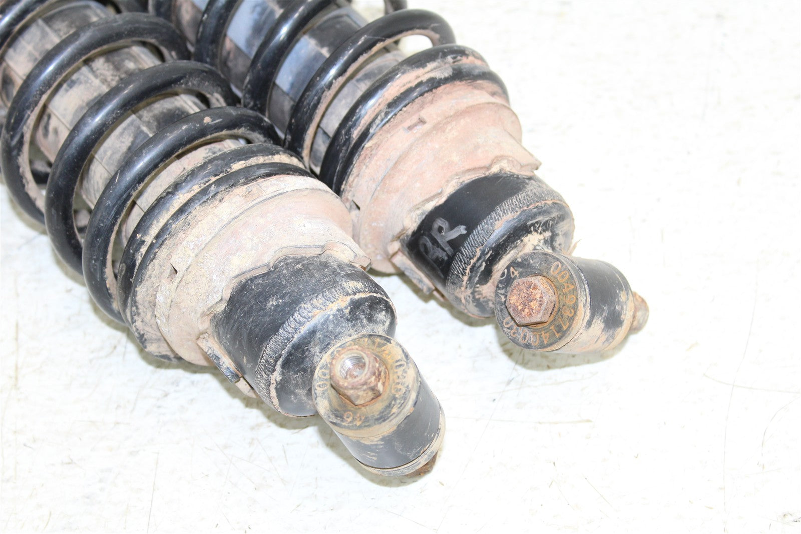 2002 Polaris Sportsman 700 4x4 Rear Shocks Spring Absorber Left Right 34165