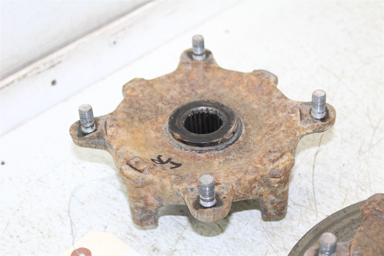 2002 Polaris Sportsman 700 4x4 Rear Hubs Wheel Mounts 34165