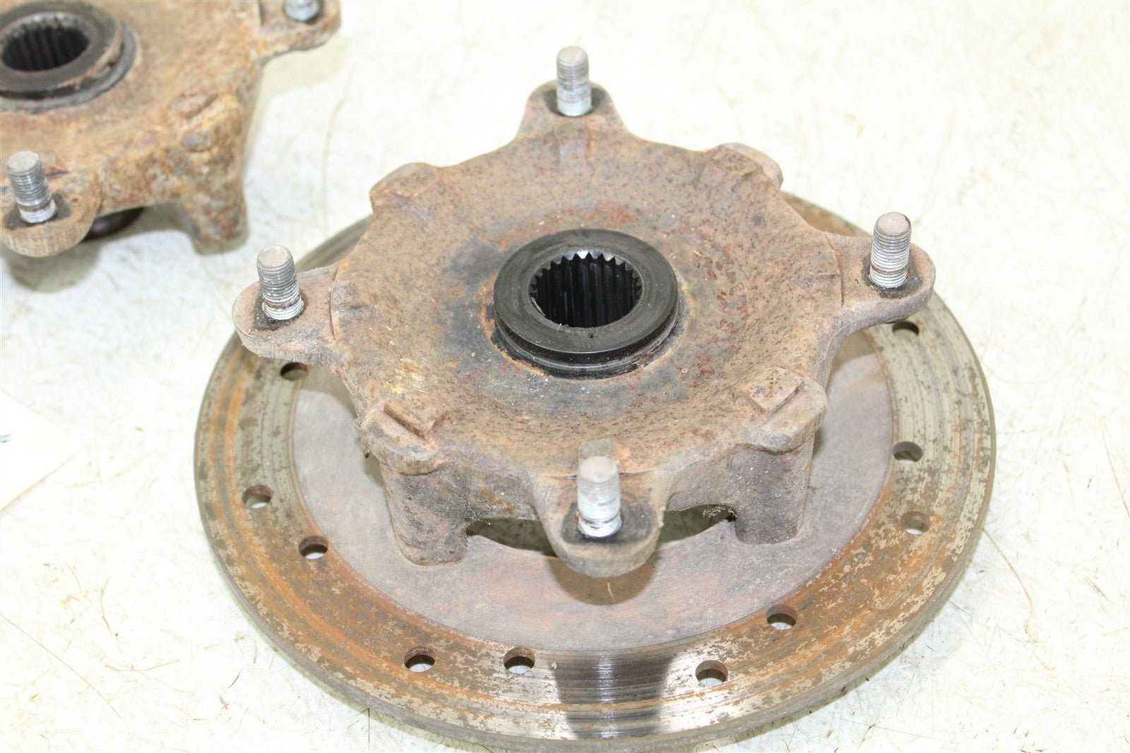 2002 Polaris Sportsman 700 4x4 Rear Hubs Wheel Mounts 34165