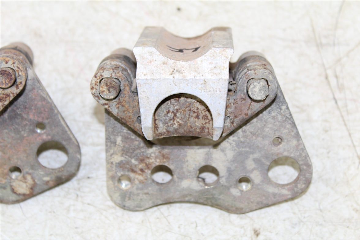 2002 Polaris Sportsman 700 4x4 Front Brake Calipers Set Left Right 34165