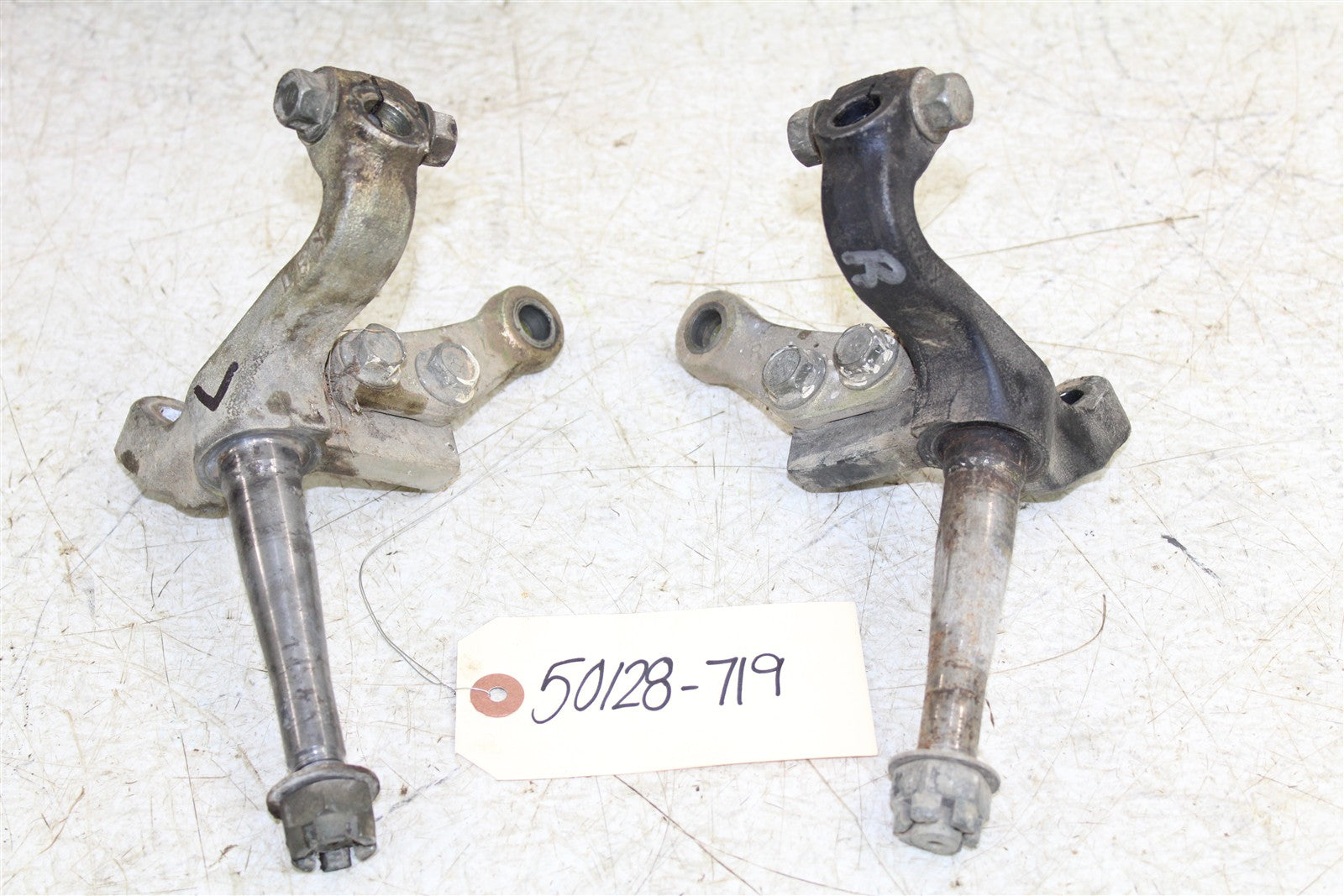 1996 Yamaha Blaster 200 Front Spindles Knuckle Set Left Right 50128