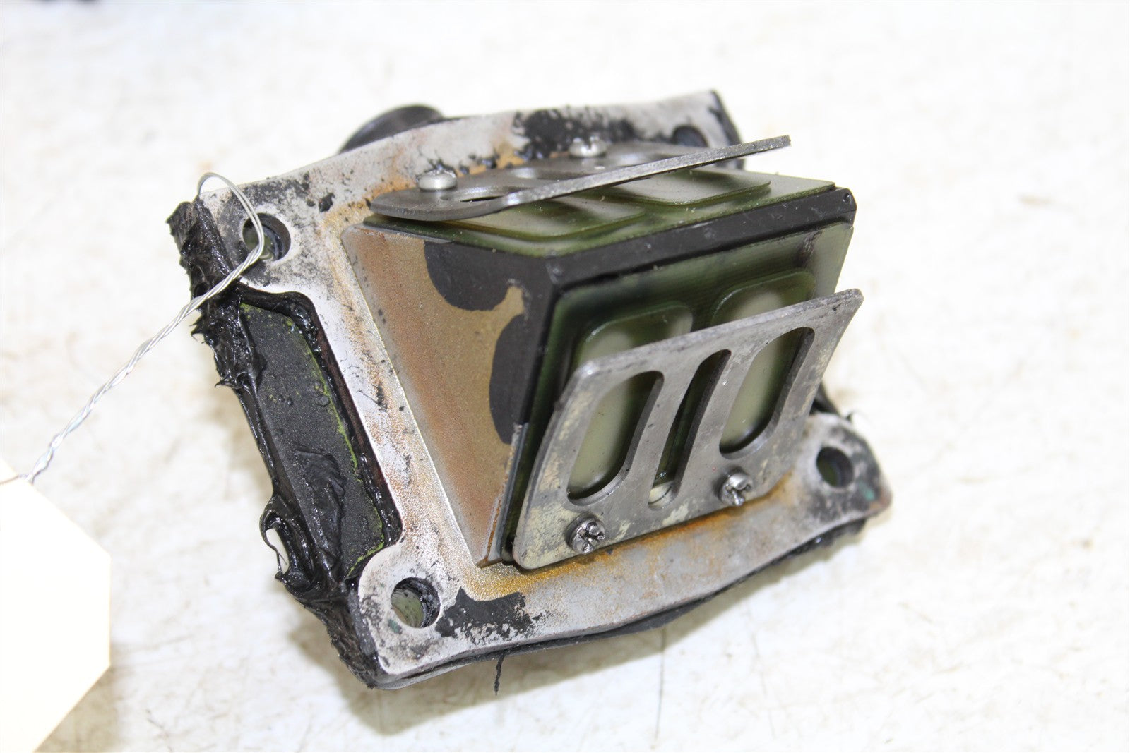 1996 Yamaha Blaster 200 Reed Cage Pedals w/ Intake Manifold Boot 50128