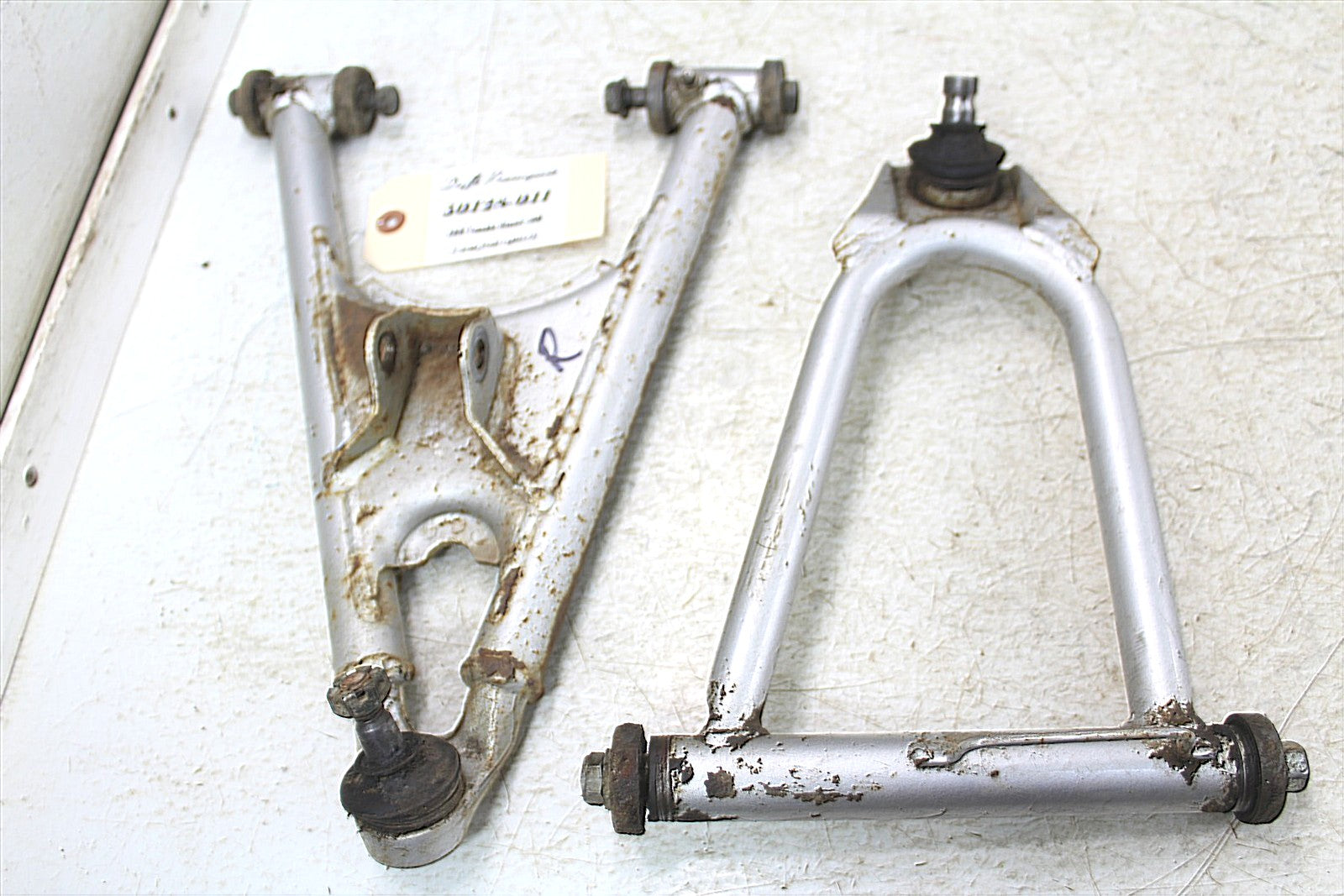 1996 Yamaha Blaster 200 Front Right Control A Arms Upper Lower 50128